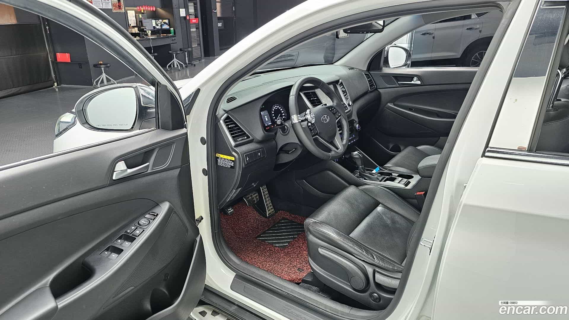 Tucson Hyundai 2018.0-INNER-010