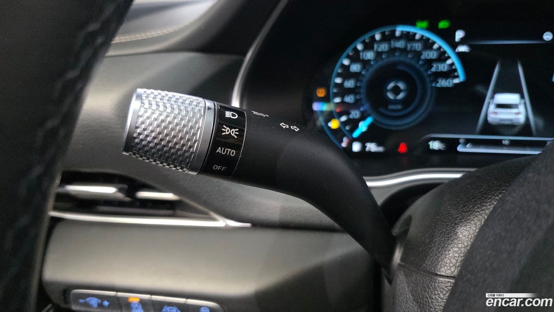 Main__Slider__Photo:GV80 Genesis 2020.8-31