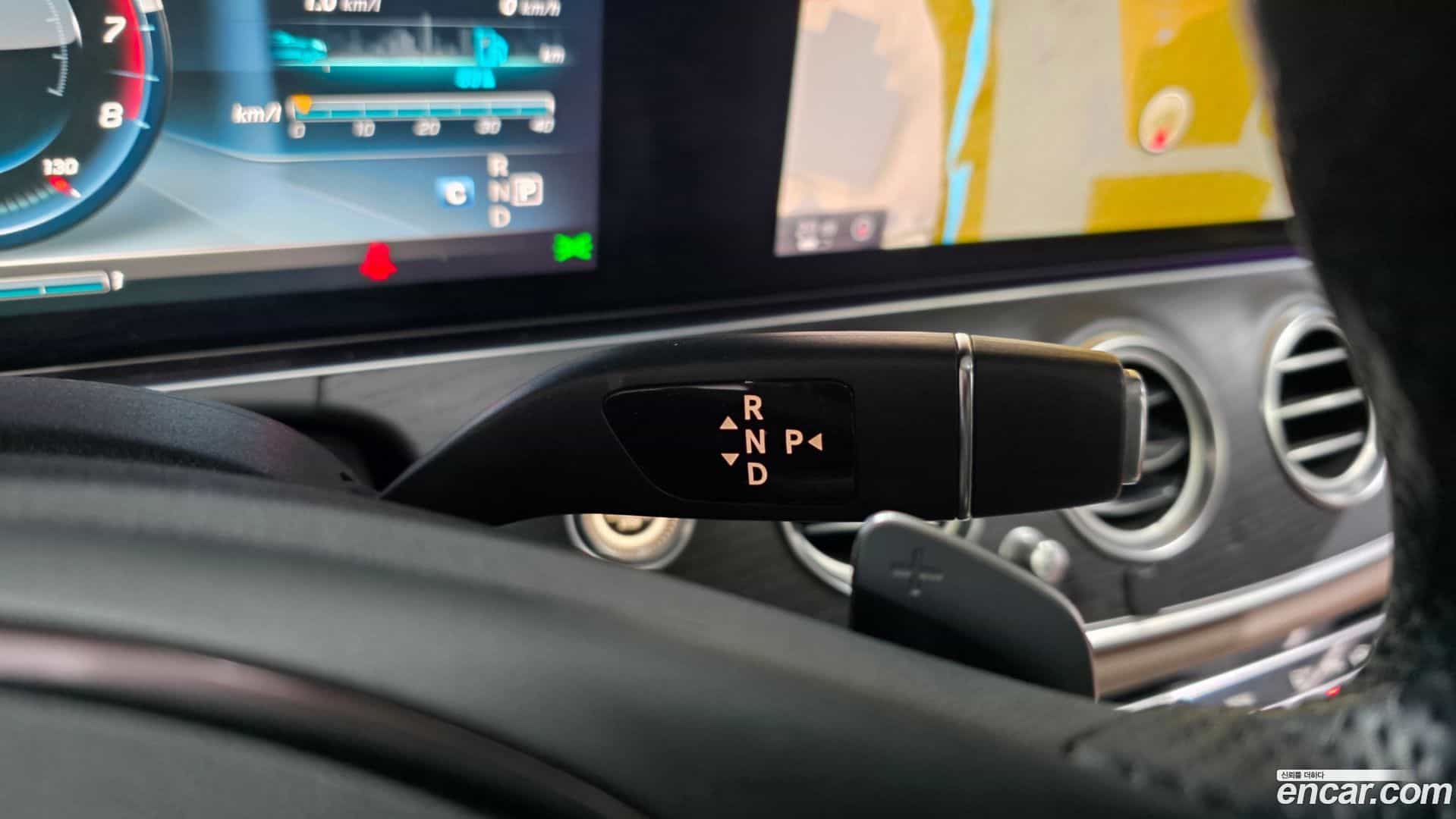 E-Class Mercedes-Benz 2017.1-INNER-009