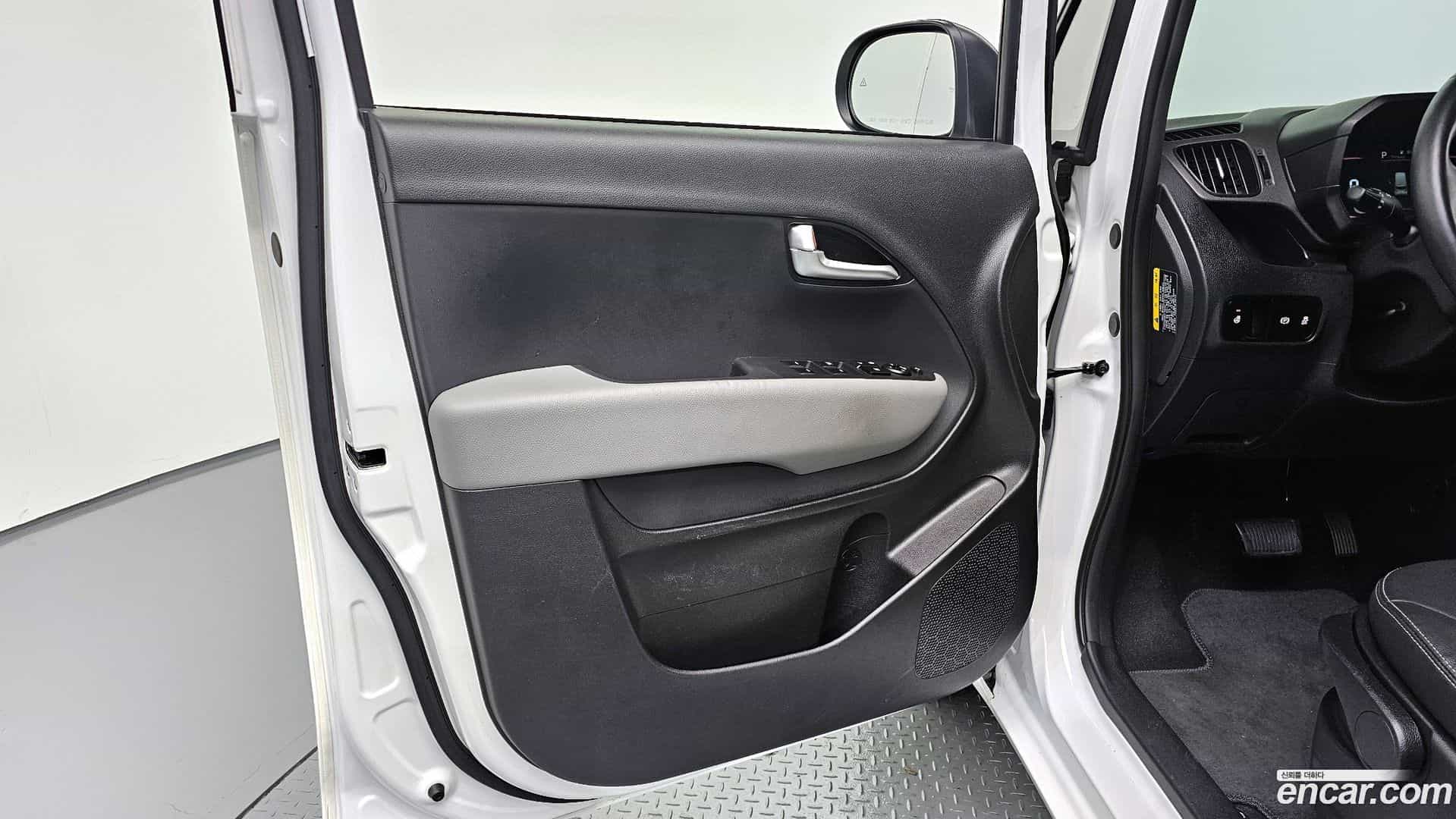 RAY Kia 2025.7-INNER-034