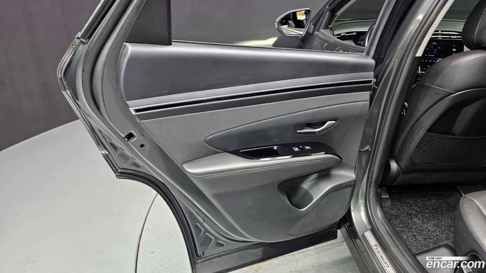 Tucson Hyundai 2022.2-INNER-035