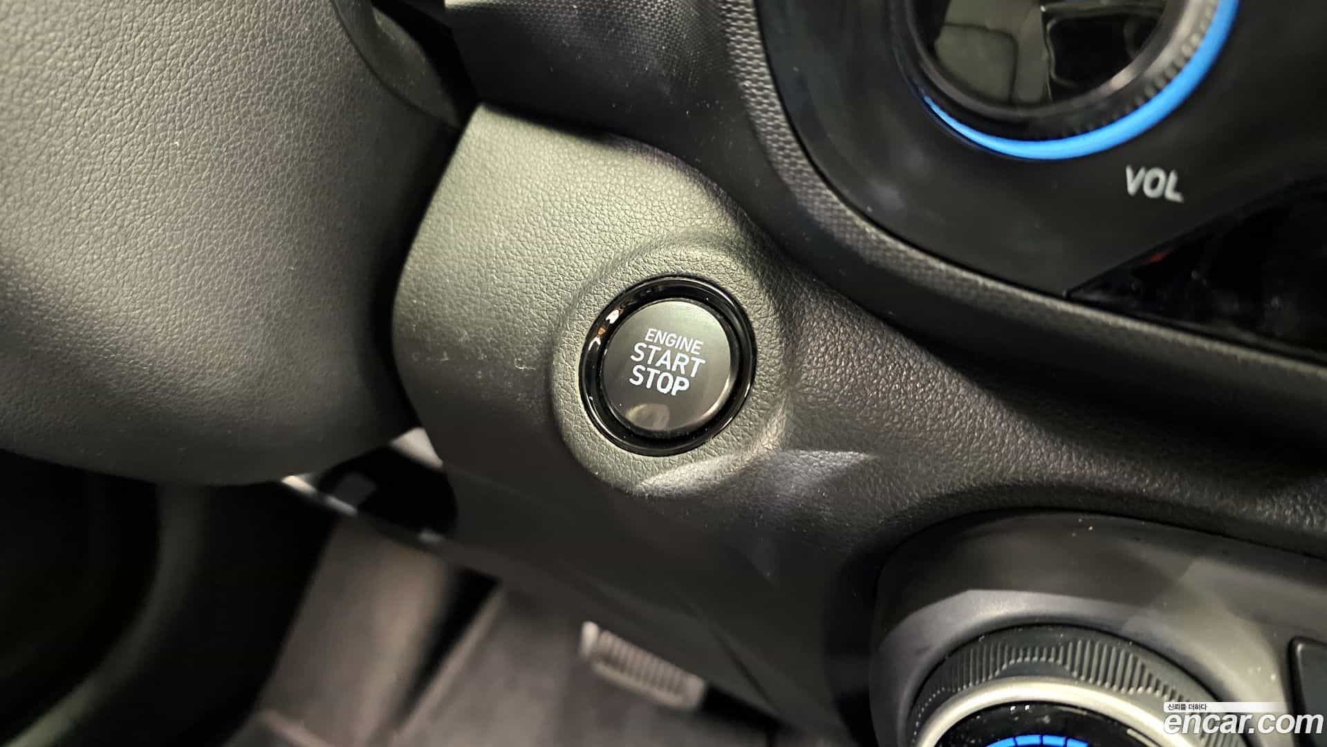 Venue Hyundai 2019.8-OPTION-024