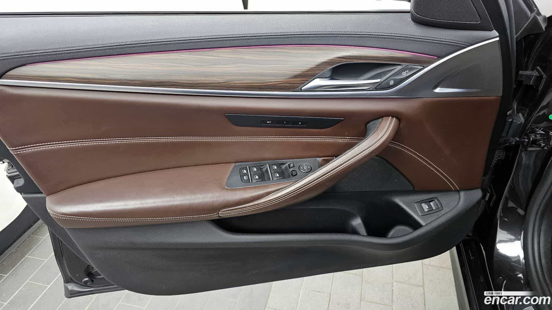 5-Series BMW 2017.11-INNER-034