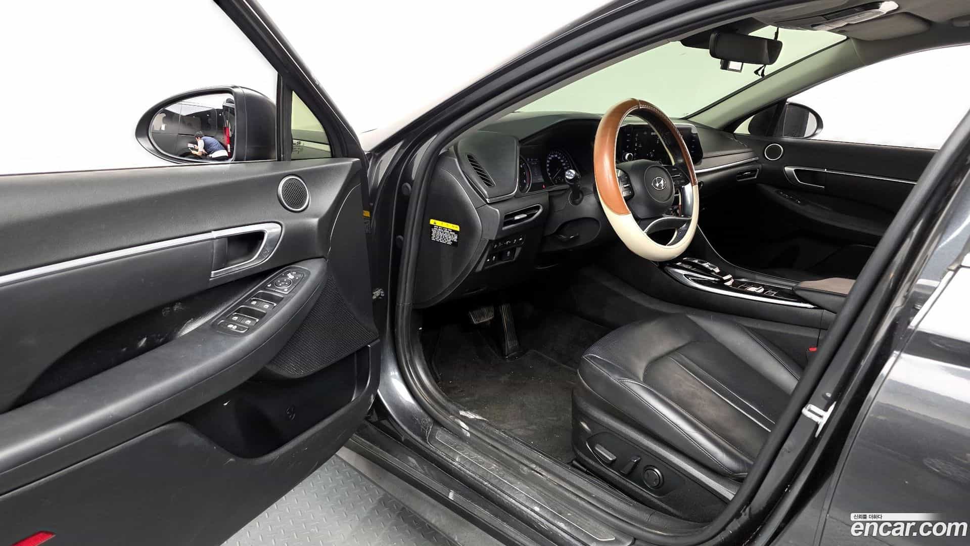 Sonata Hyundai 2020.2-INNER-010
