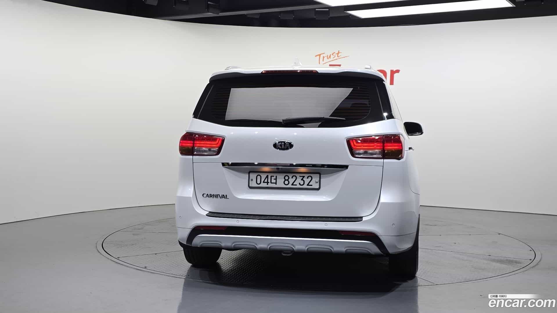 Canival Kia 2017.5-OUTER-004