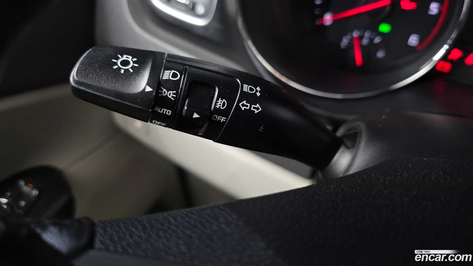 Canival Kia 2017.5-OPTION-022