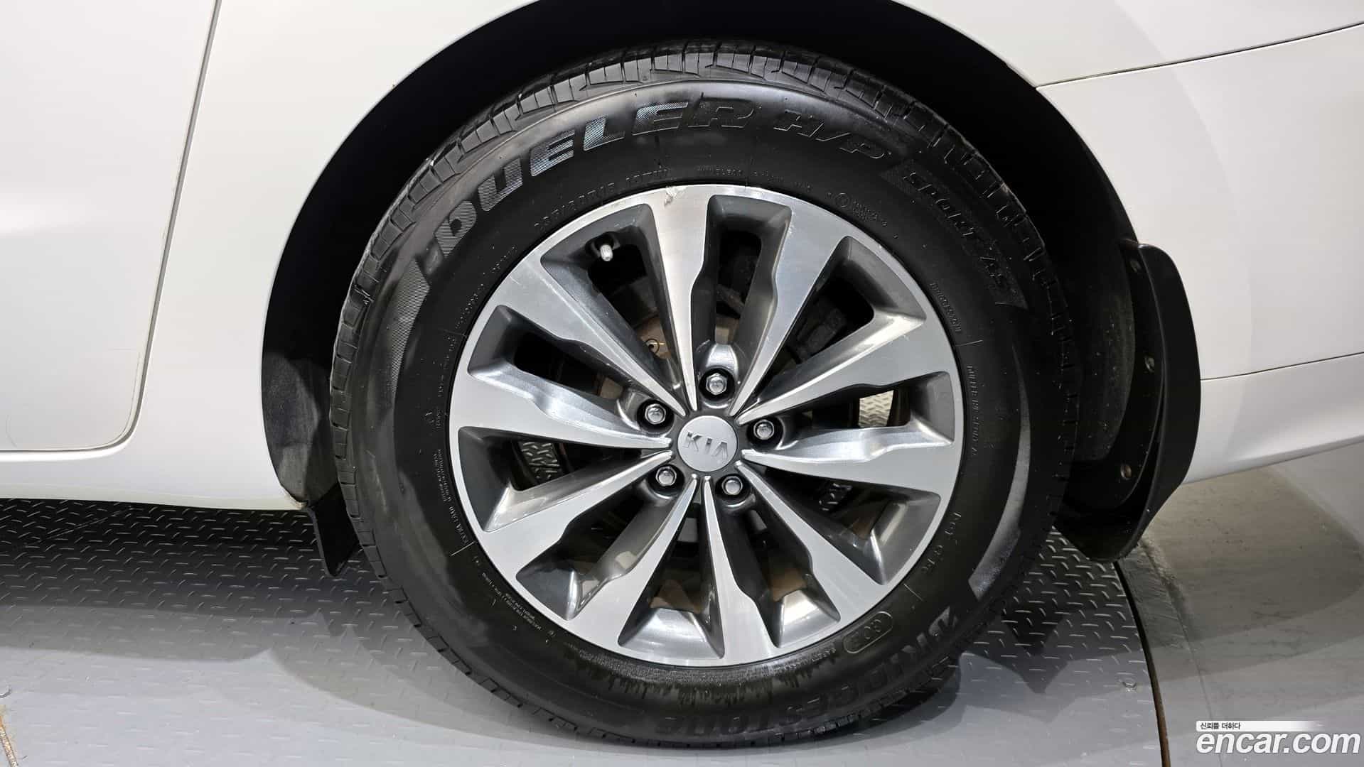 Canival Kia 2017.5-OUTER-031