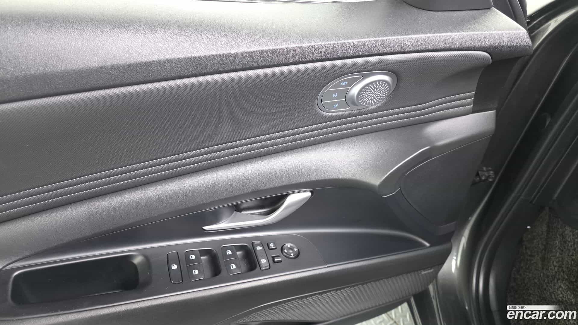 AVANTE Hyundai 2021.9-OPTION-041