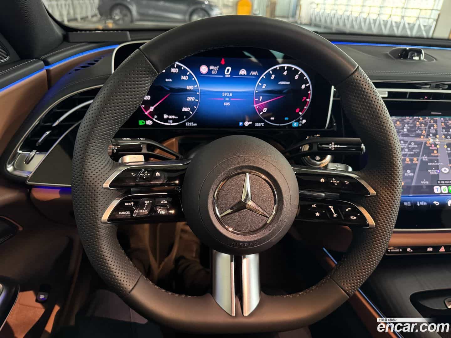 E-Class Mercedes-Benz 2025.11-OPTION-024