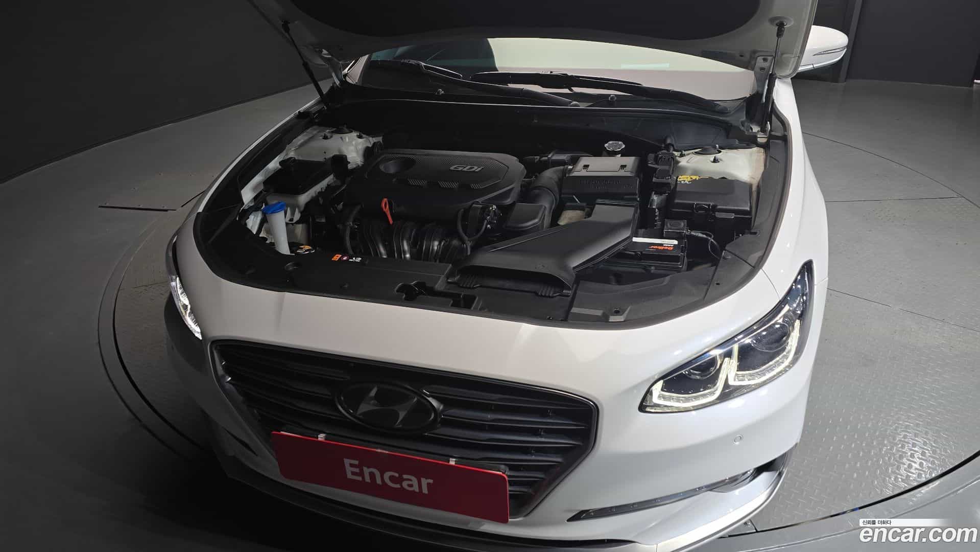 Grandeur Hyundai 2017.2-OUTER-006
