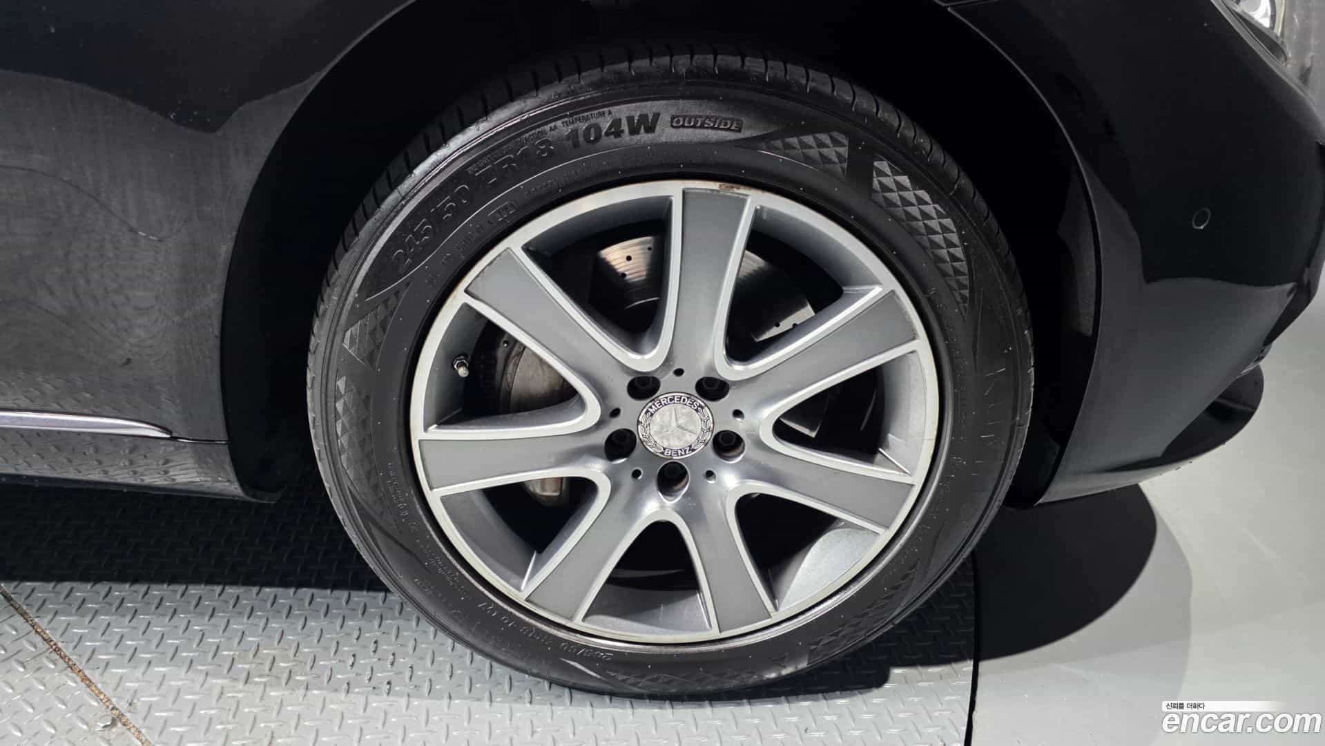 S-Class Mercedes-Benz 2015.2-OUTER-031