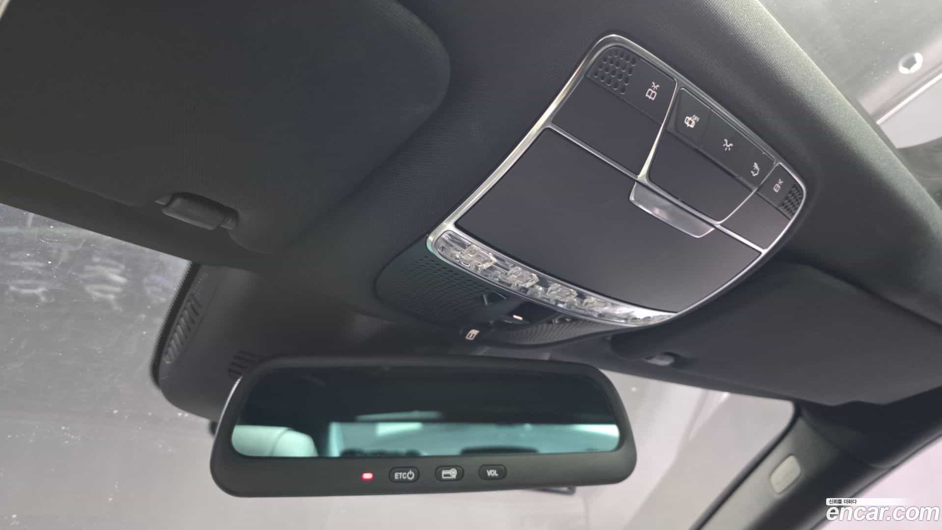 S-Class Mercedes-Benz 2015.2-OPTION-041