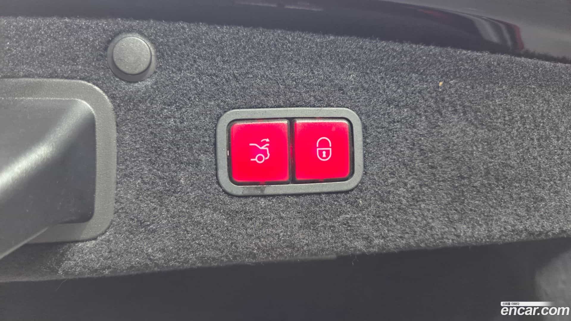 S-Class Mercedes-Benz 2015.2-OPTION-048