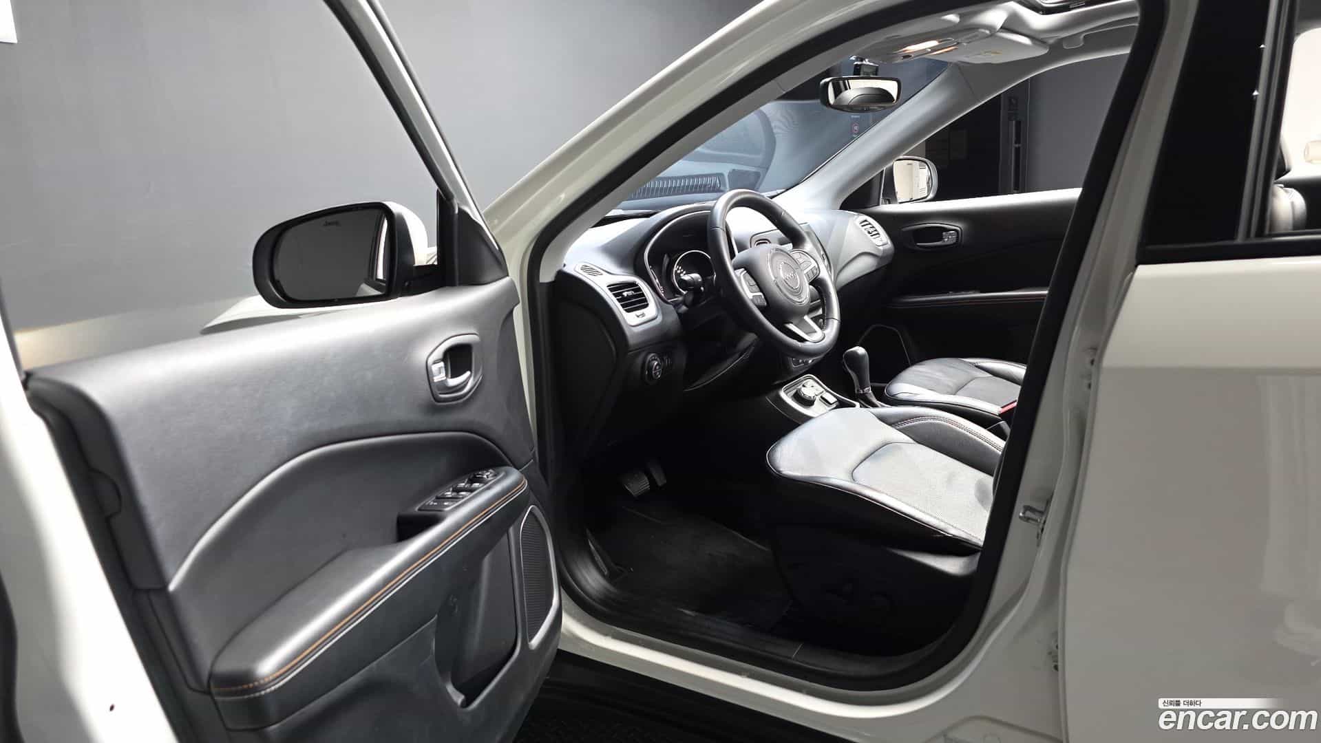 Compass Jeep 2018.10-INNER-010