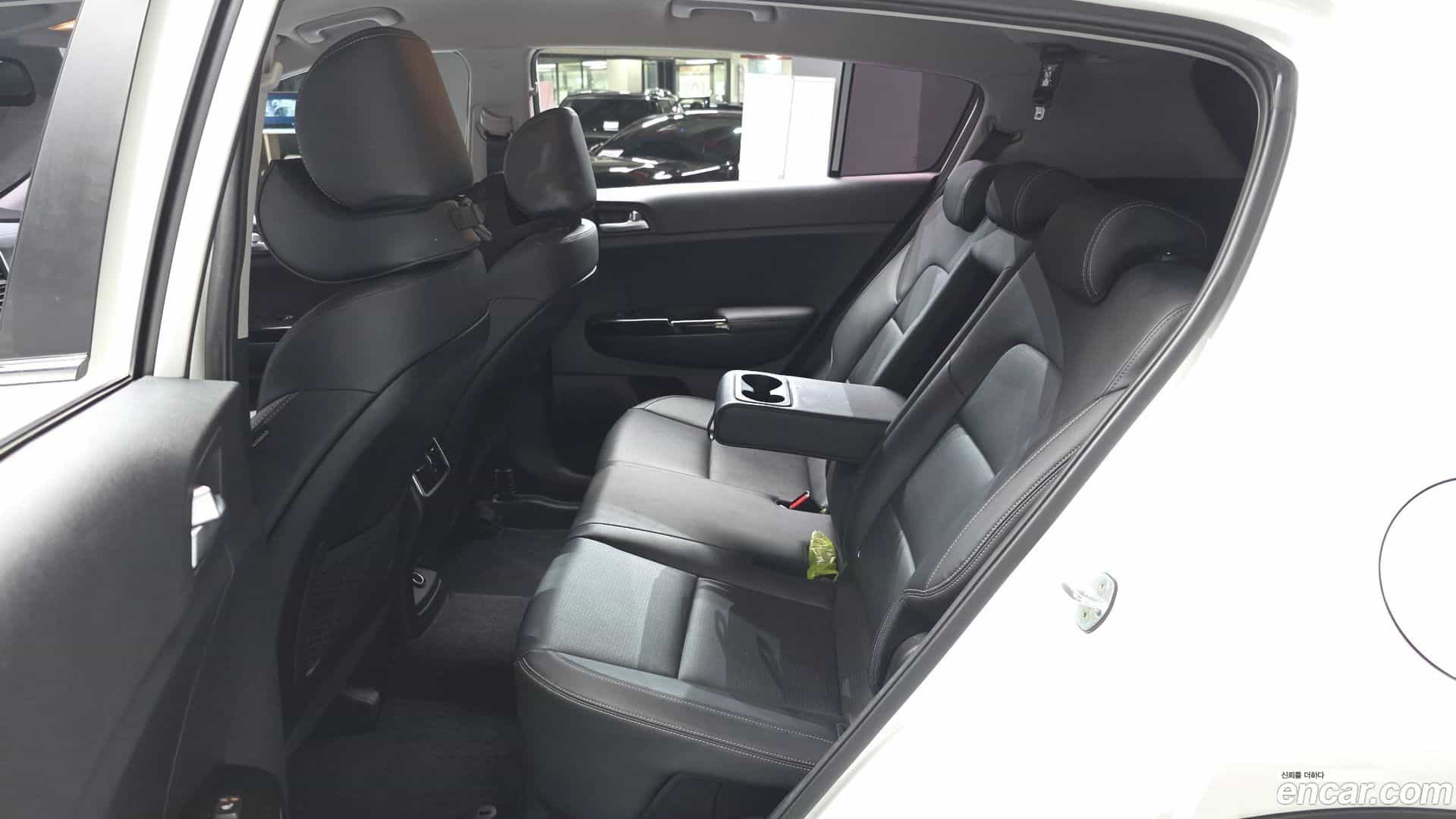 Sportage Kia 2018.8-OPTION-015