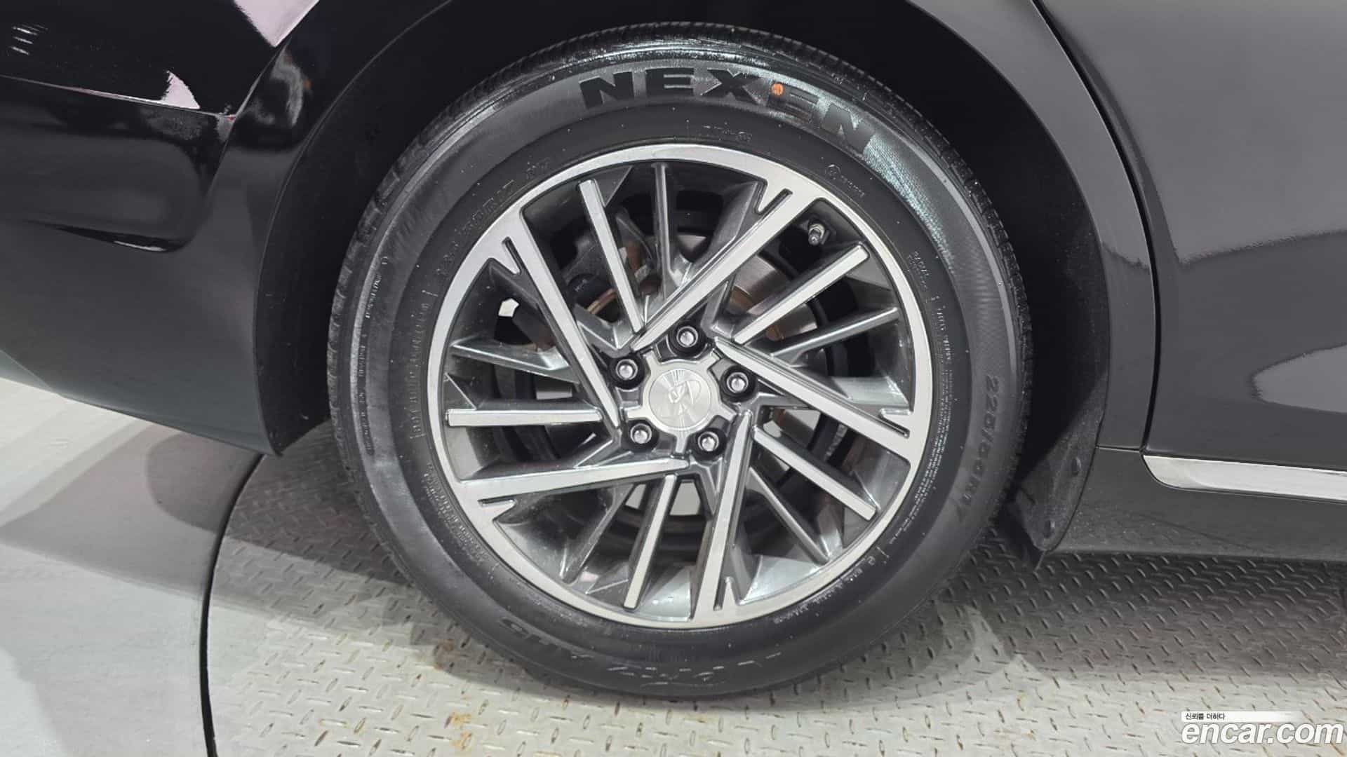 Grandeur Hyundai 2021.1-OUTER-005