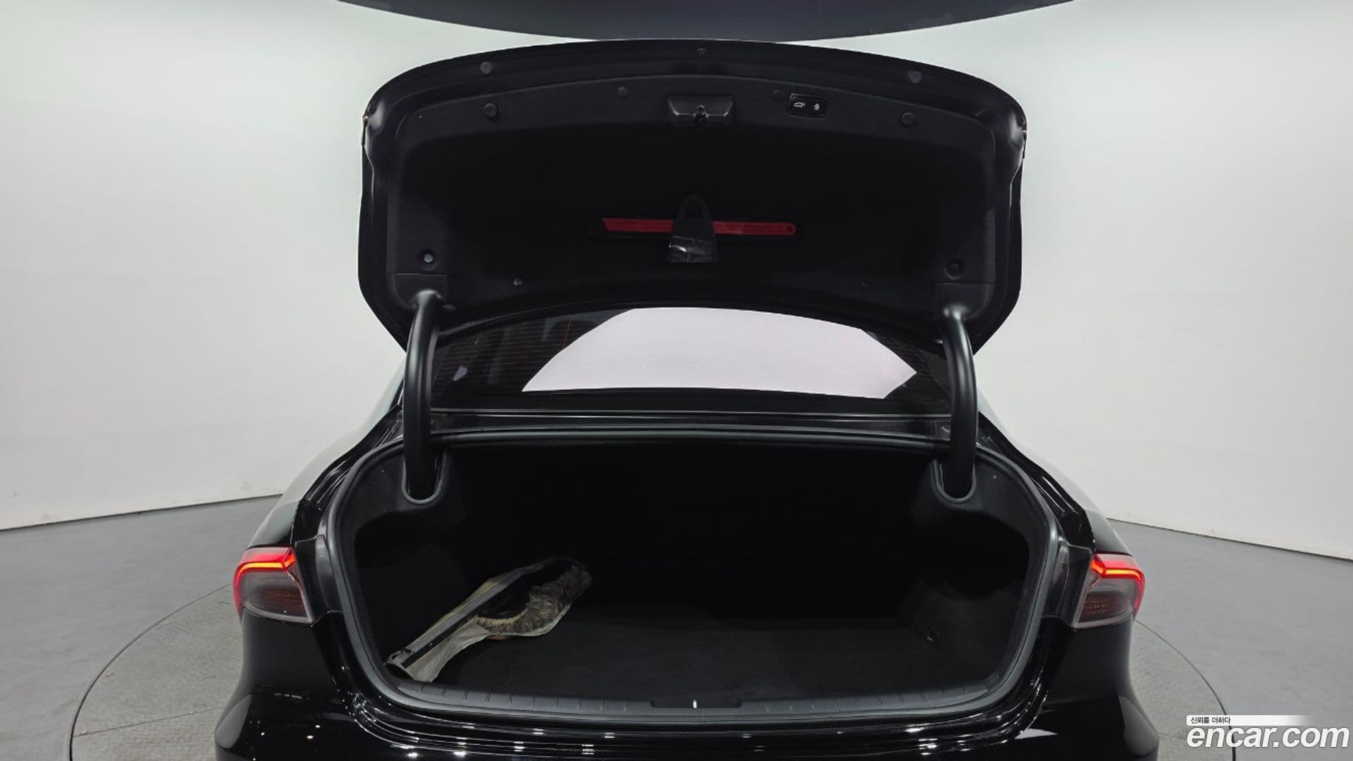 Main__Slider__Photo:Grandeur Hyundai 2021.1-19