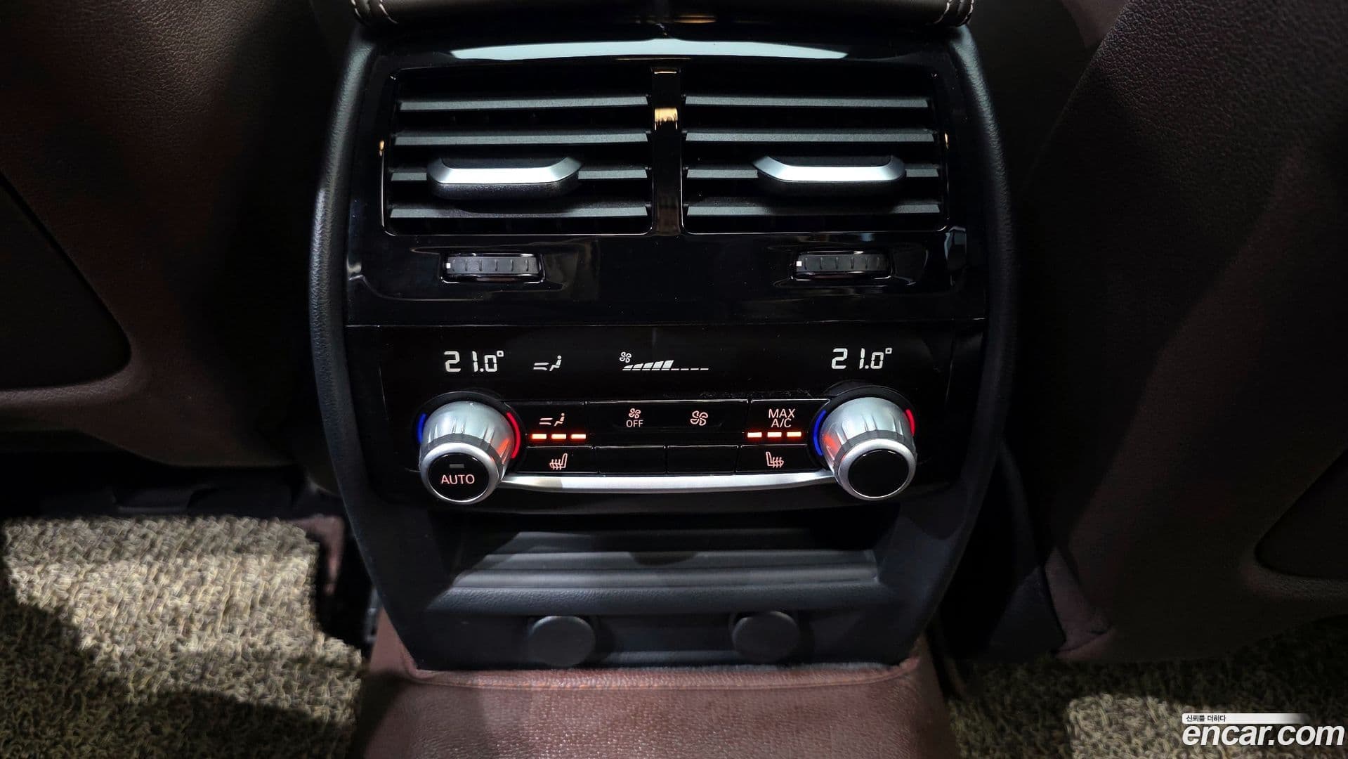 Main__Slider__Photo:5-Series BMW 2018.4-18