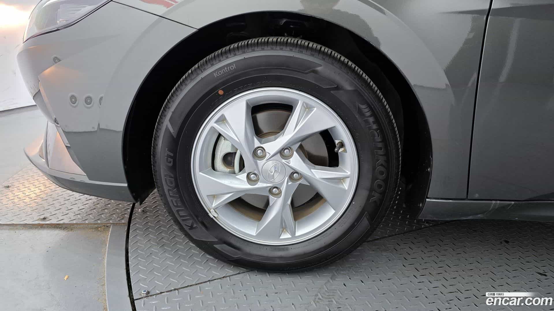 AVANTE Hyundai 2021.6-OUTER-005