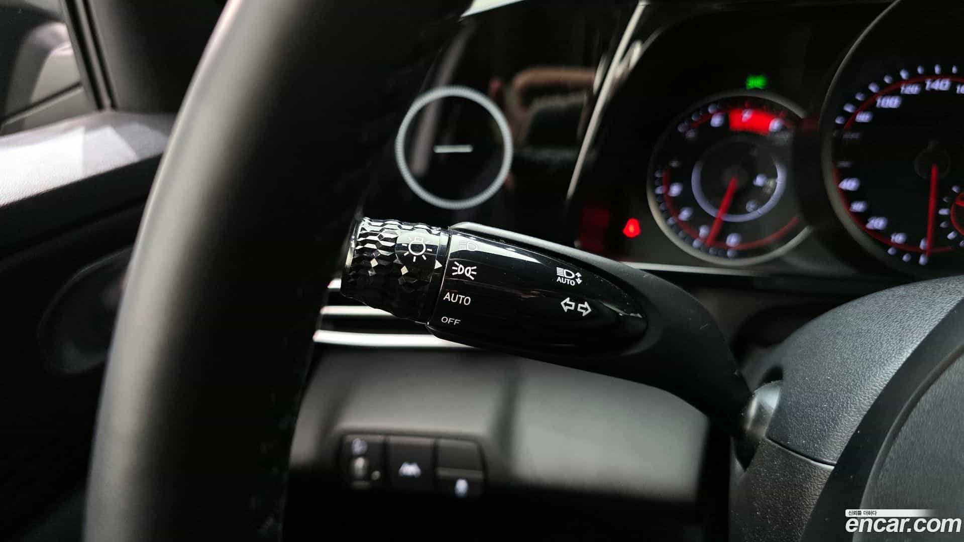 AVANTE Hyundai 2021.6-OPTION-019