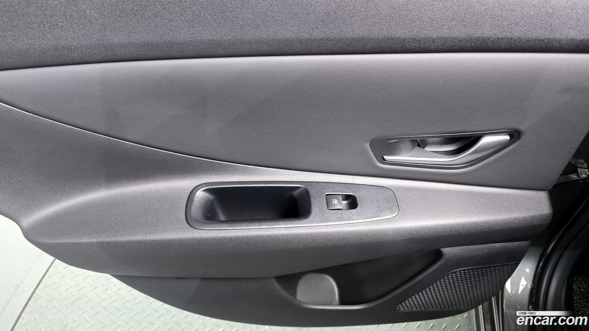 AVANTE Hyundai 2021.6-INNER-035