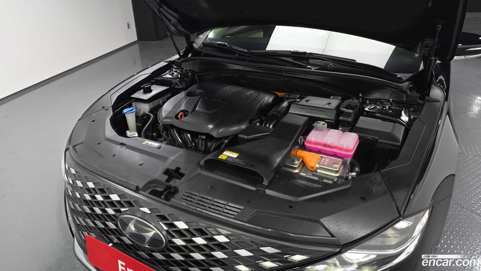 Grandeur Hyundai 2022.2-OUTER-006