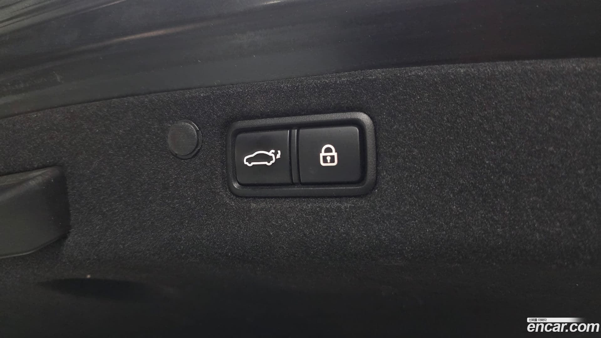 Main__Slider__Photo:Grandeur Hyundai 2022.2-19