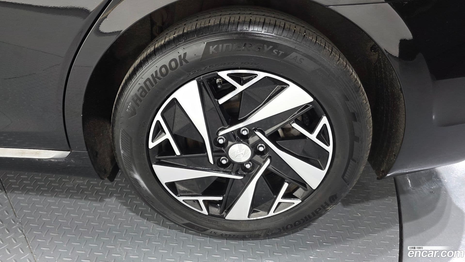 Main__Slider__Photo:Grandeur Hyundai 2022.2-20