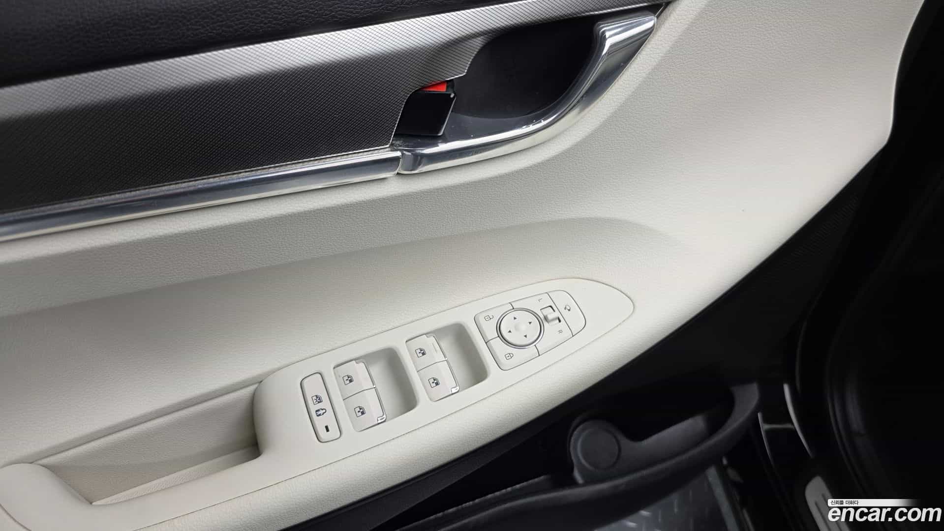 Grandeur Hyundai 2022.2-OPTION-040