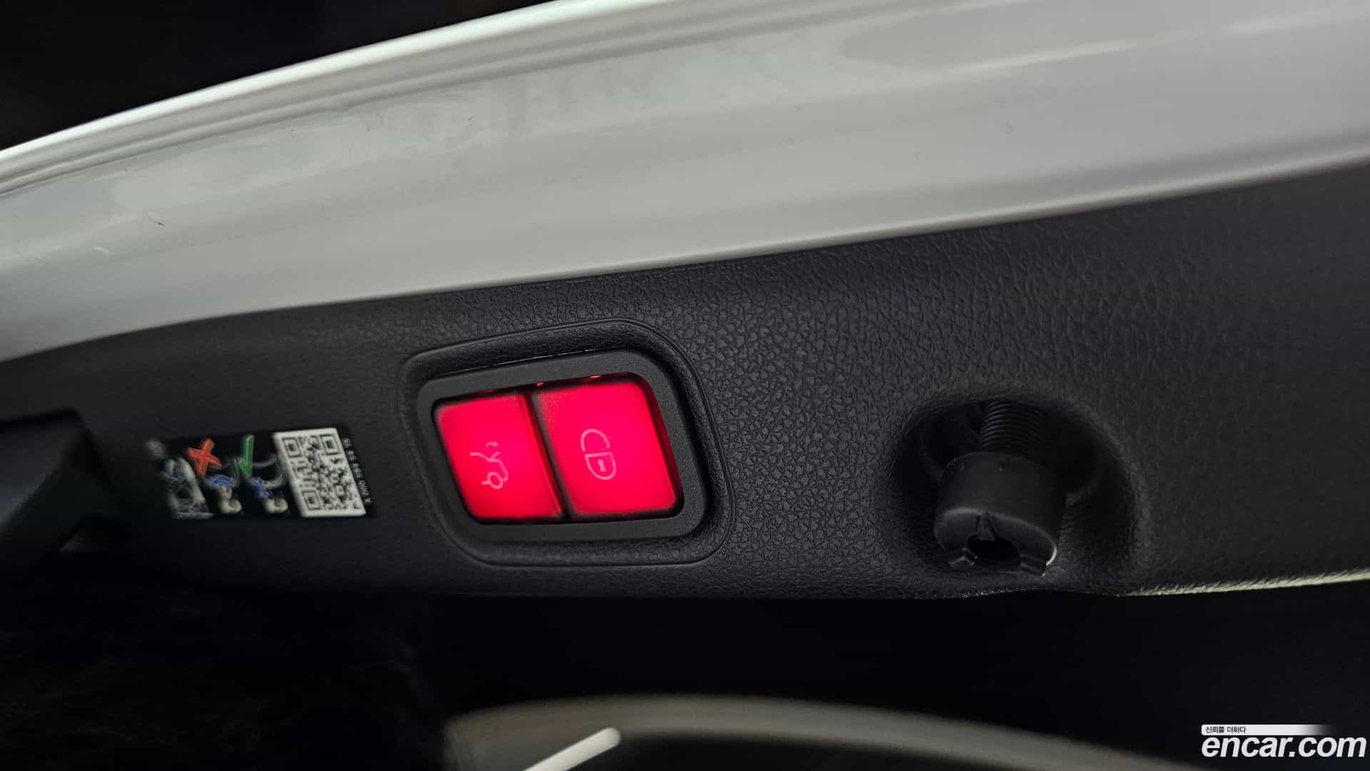 E-Class Mercedes-Benz 2023.8-OPTION-024