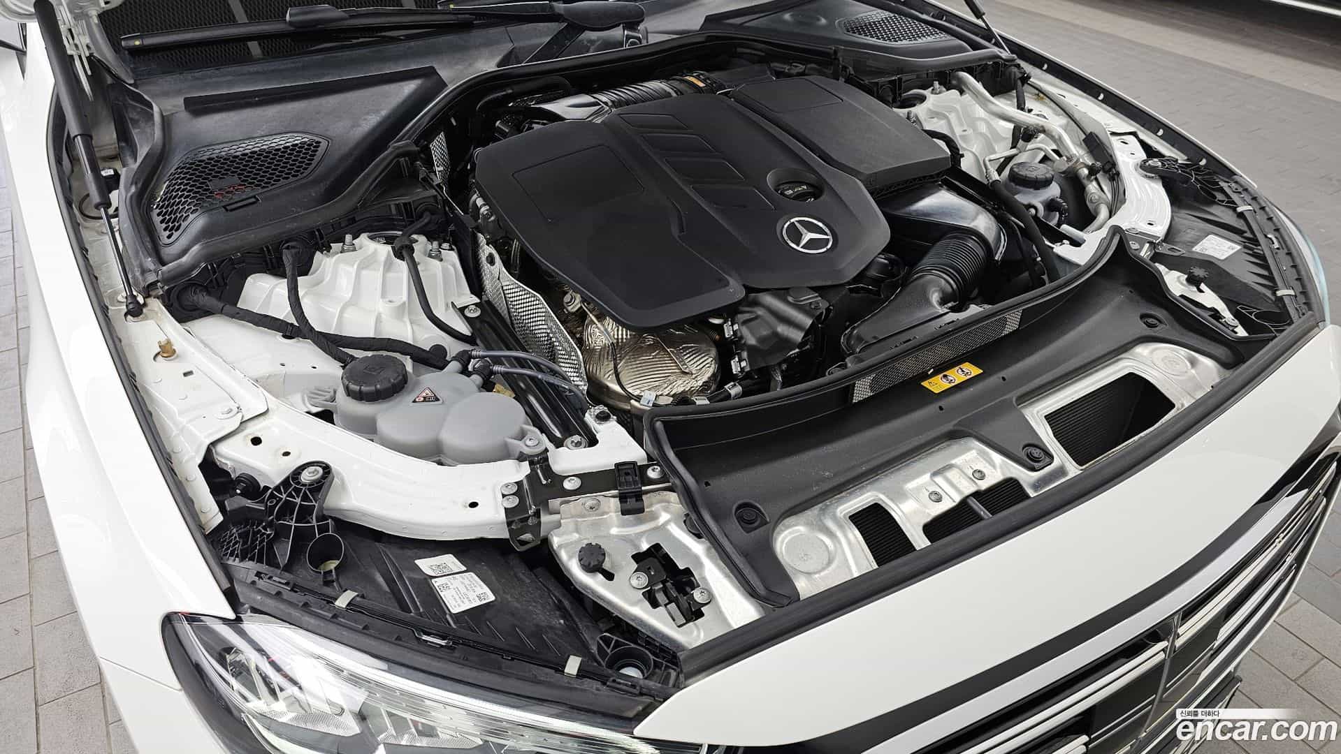 E-Class Mercedes-Benz 2024.5-OUTER-006