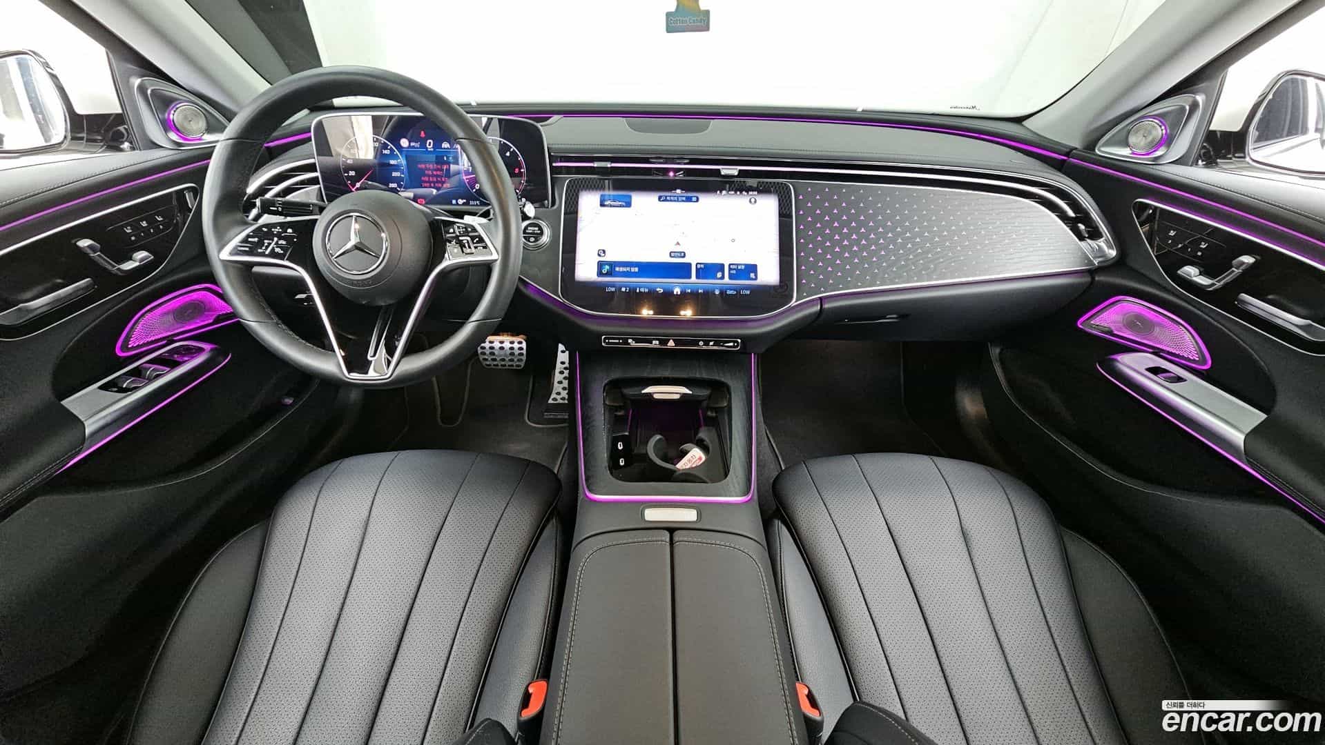 E-Class Mercedes-Benz 2024.5-INNER-007
