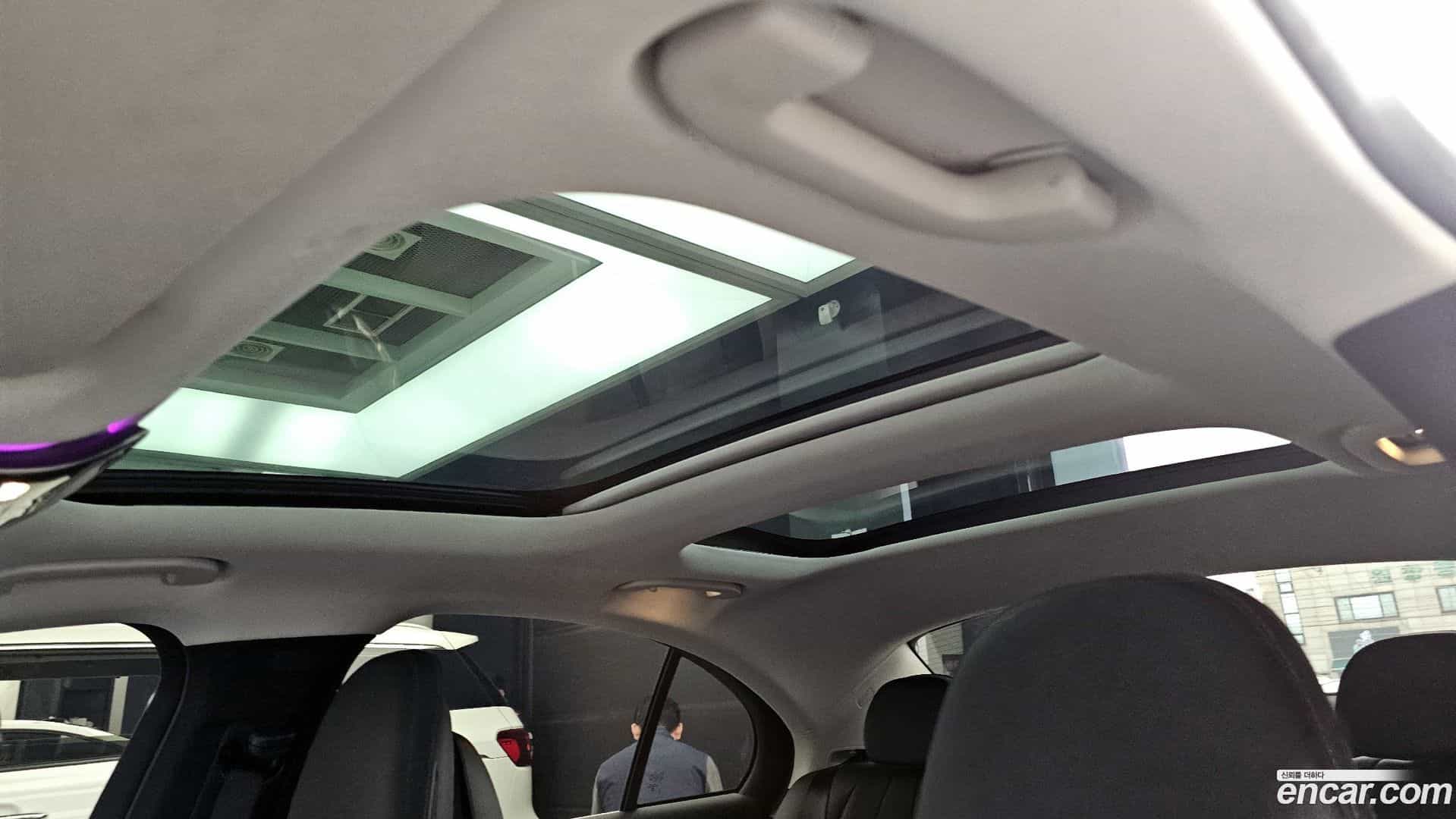 E-Class Mercedes-Benz 2024.5-OPTION-022