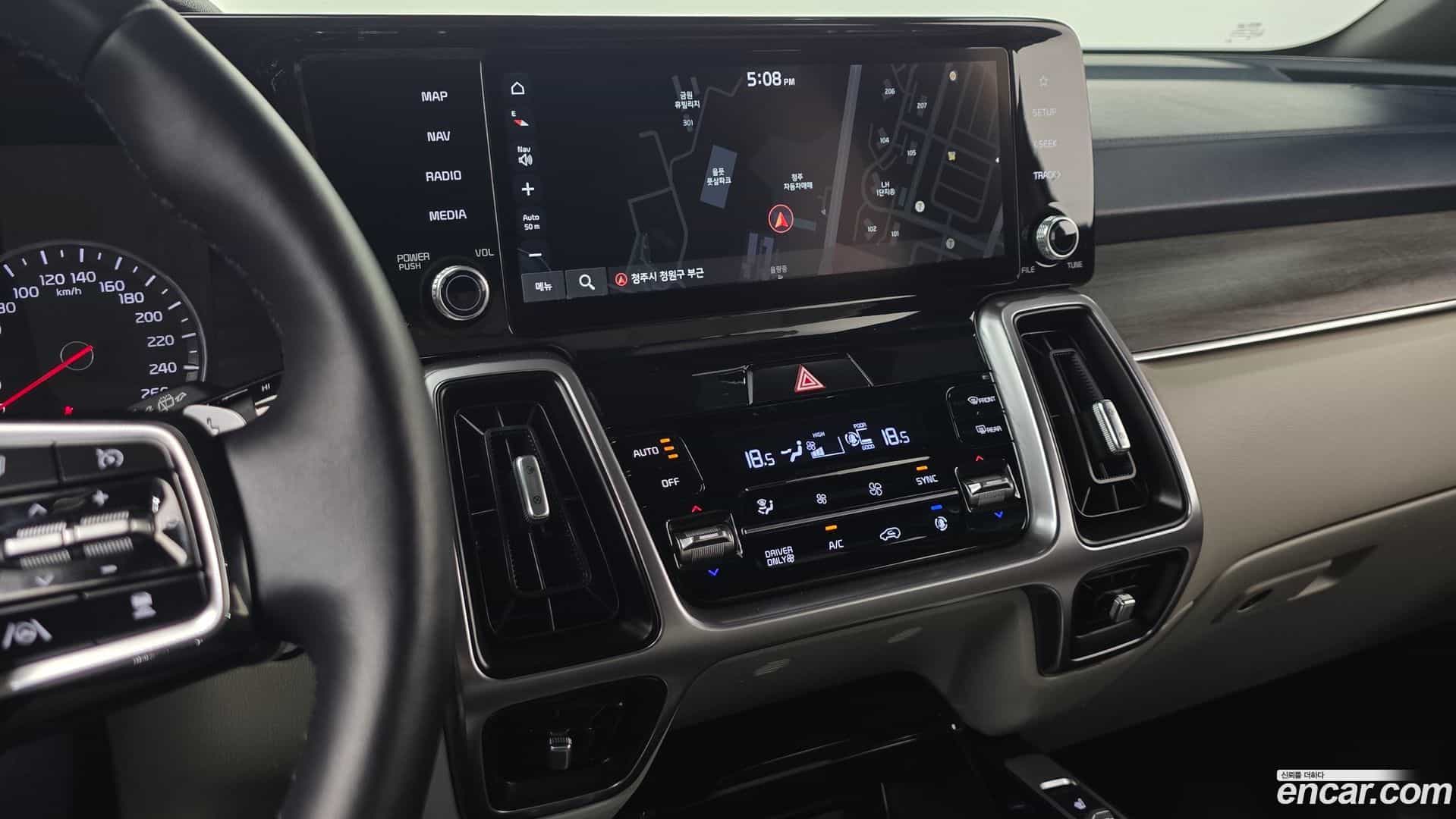 Sorento Kia 2021.1-OPTION-018