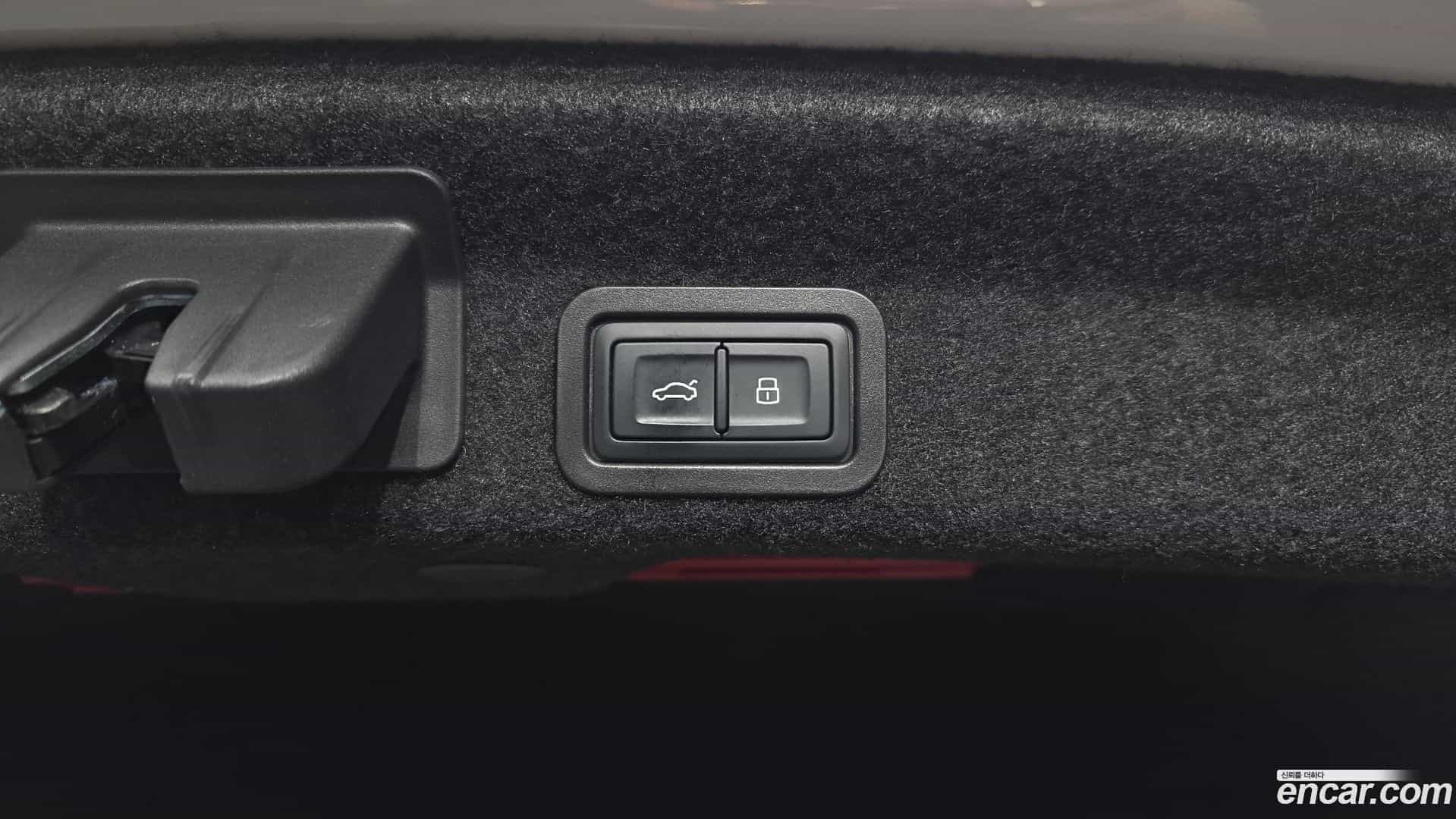 A6 Audi 2024.11-OPTION-046