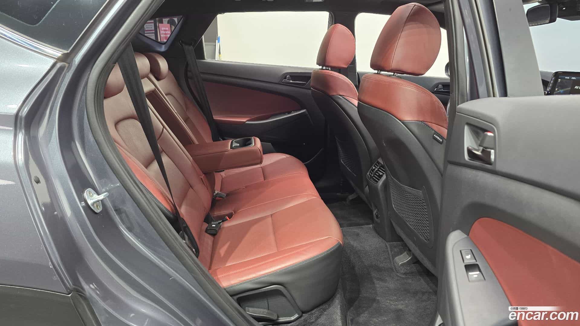Tucson Hyundai 2018.8-OPTION-015