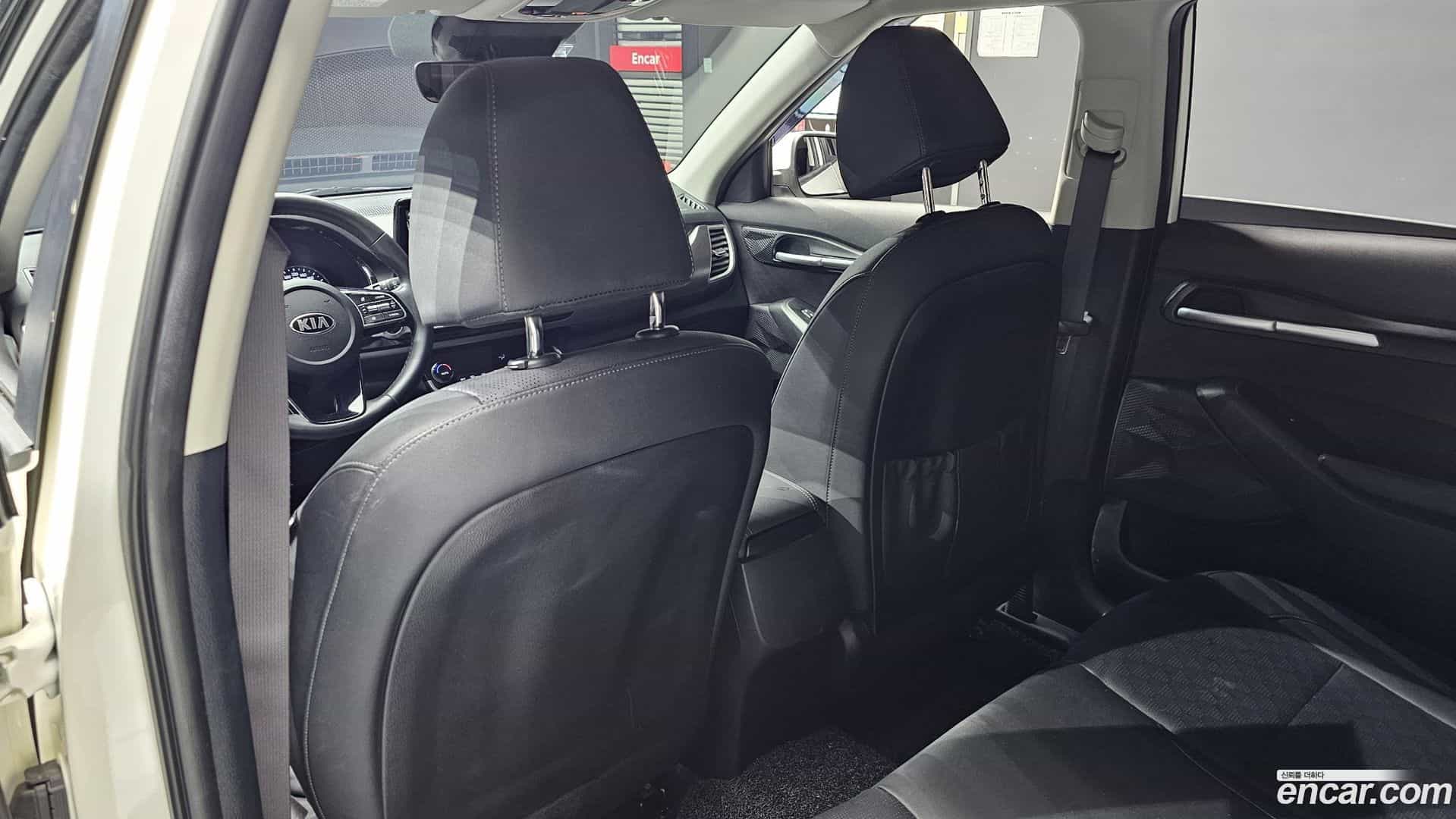 Seltos Kia 2020.4-INNER-036