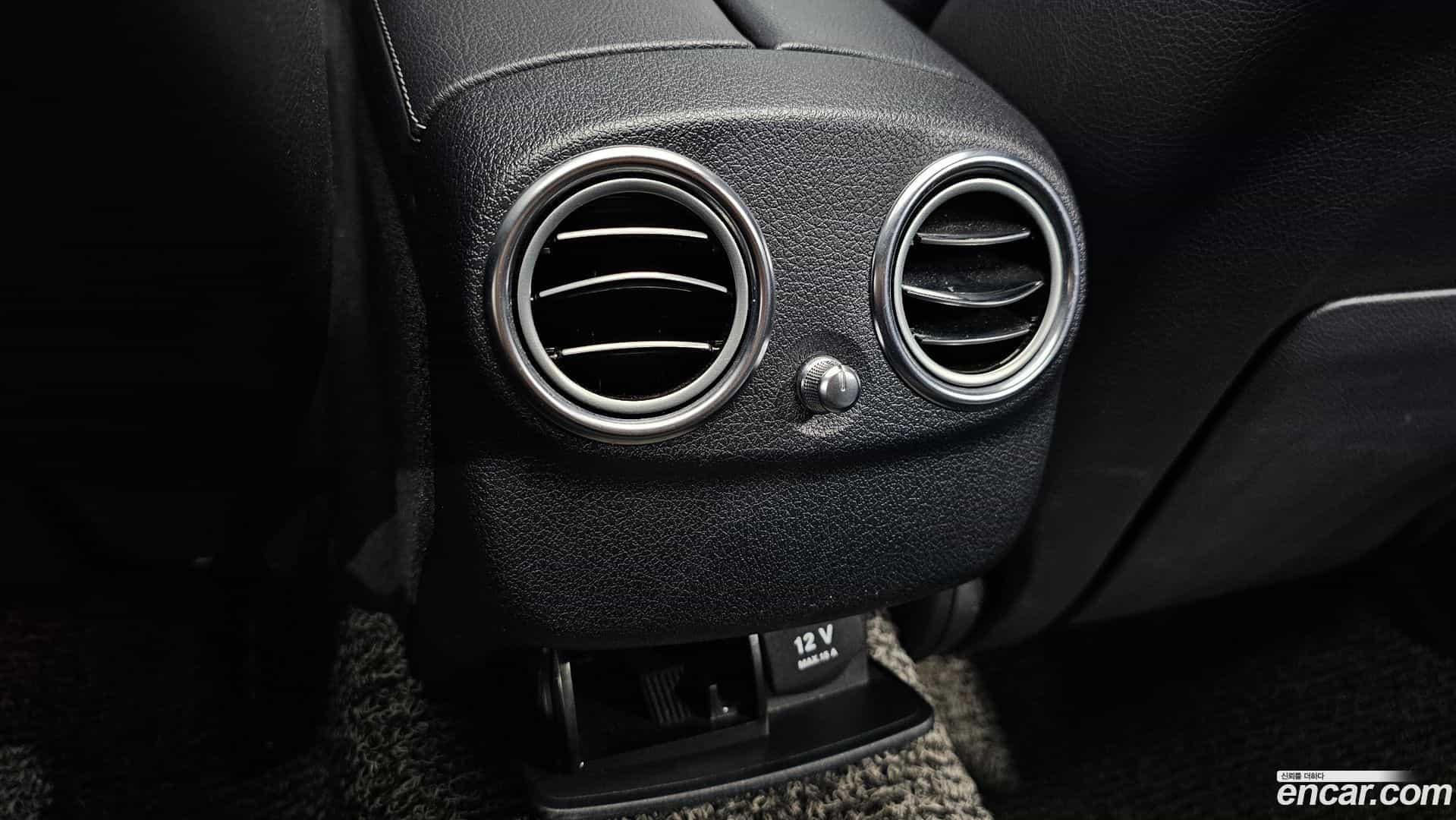 E-Class Mercedes-Benz 2019.0-OPTION-044