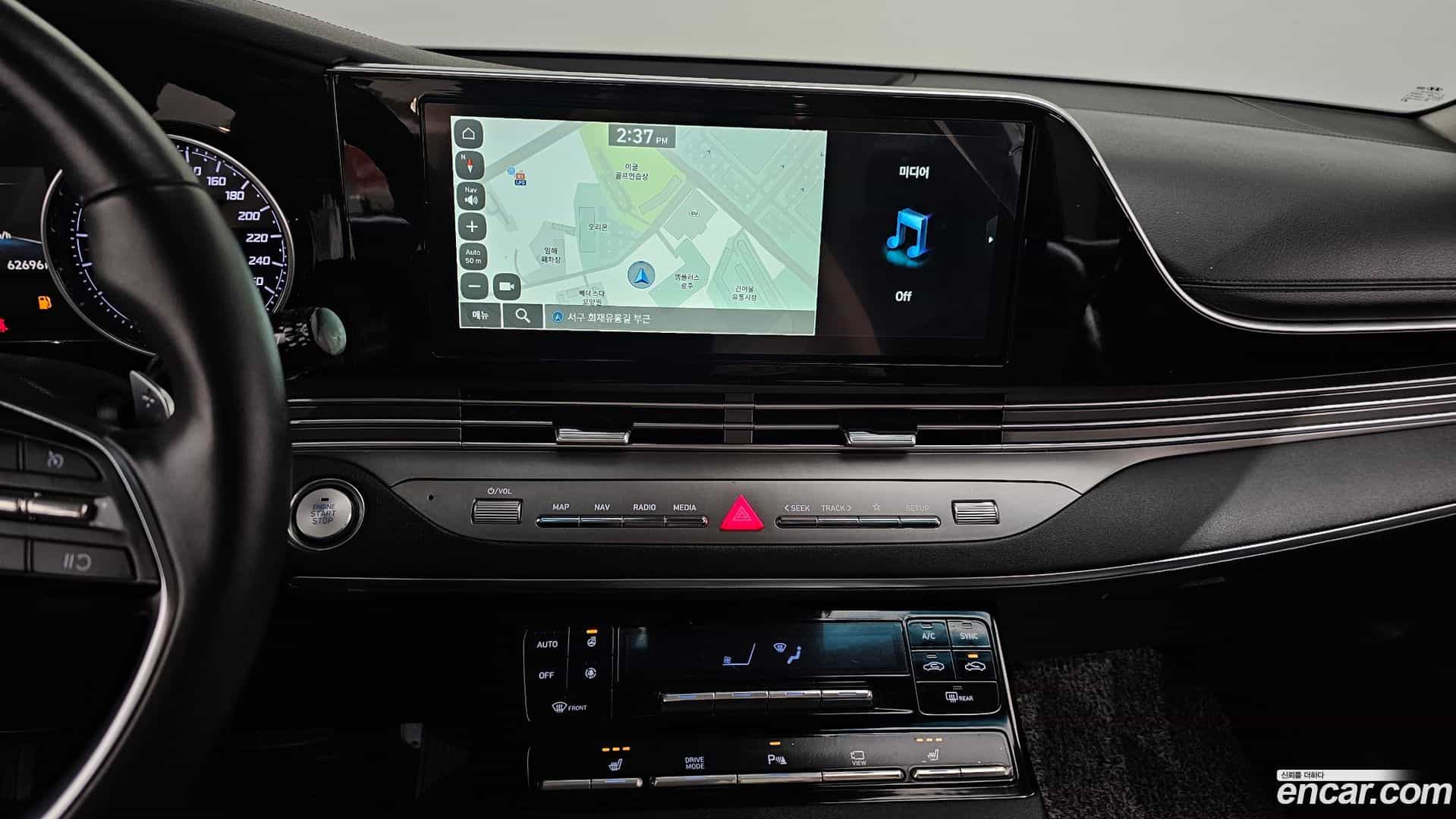 Grandeur Hyundai 2022.4-OPTION-018