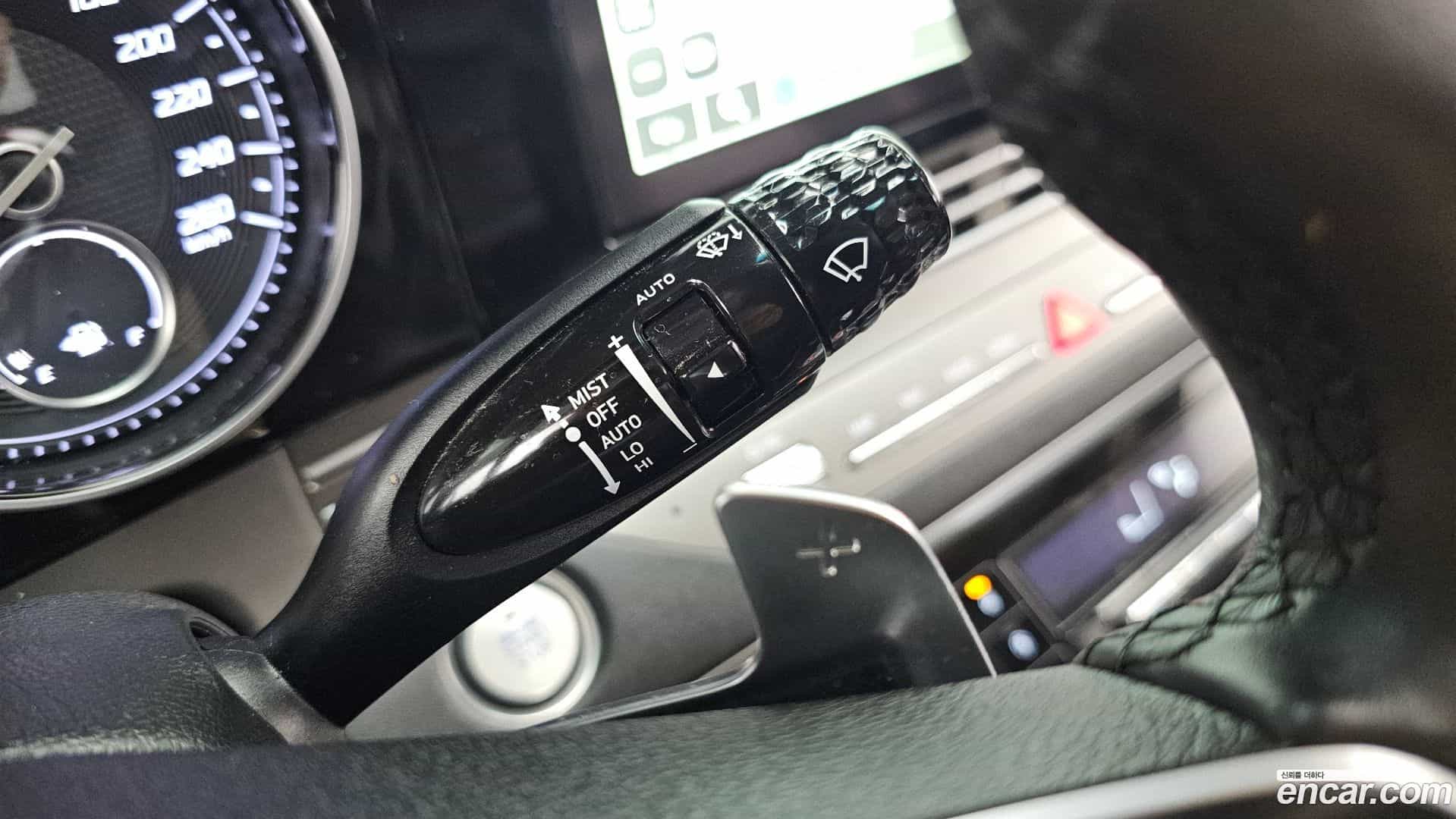Grandeur Hyundai 2022.4-OPTION-022