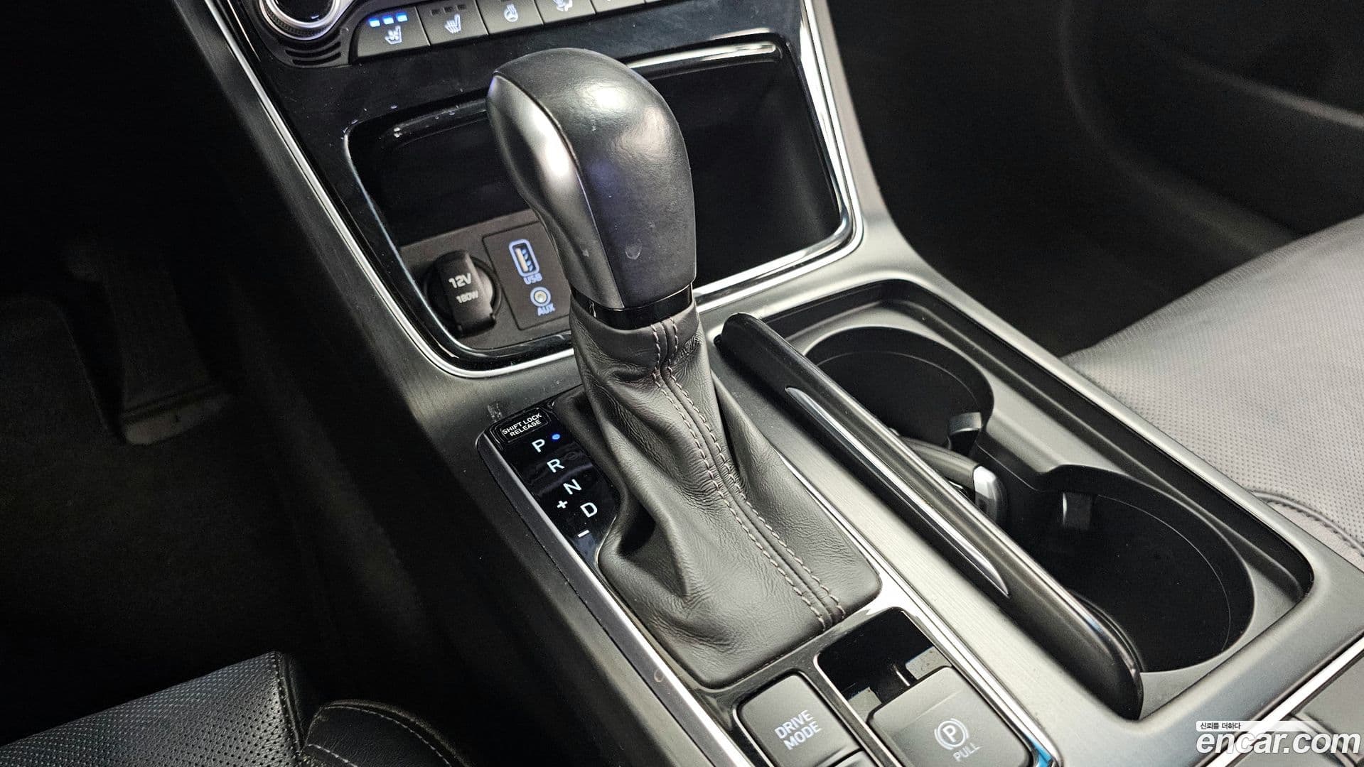 Main__Slider__Photo:Grandeur Hyundai 2018.3-8