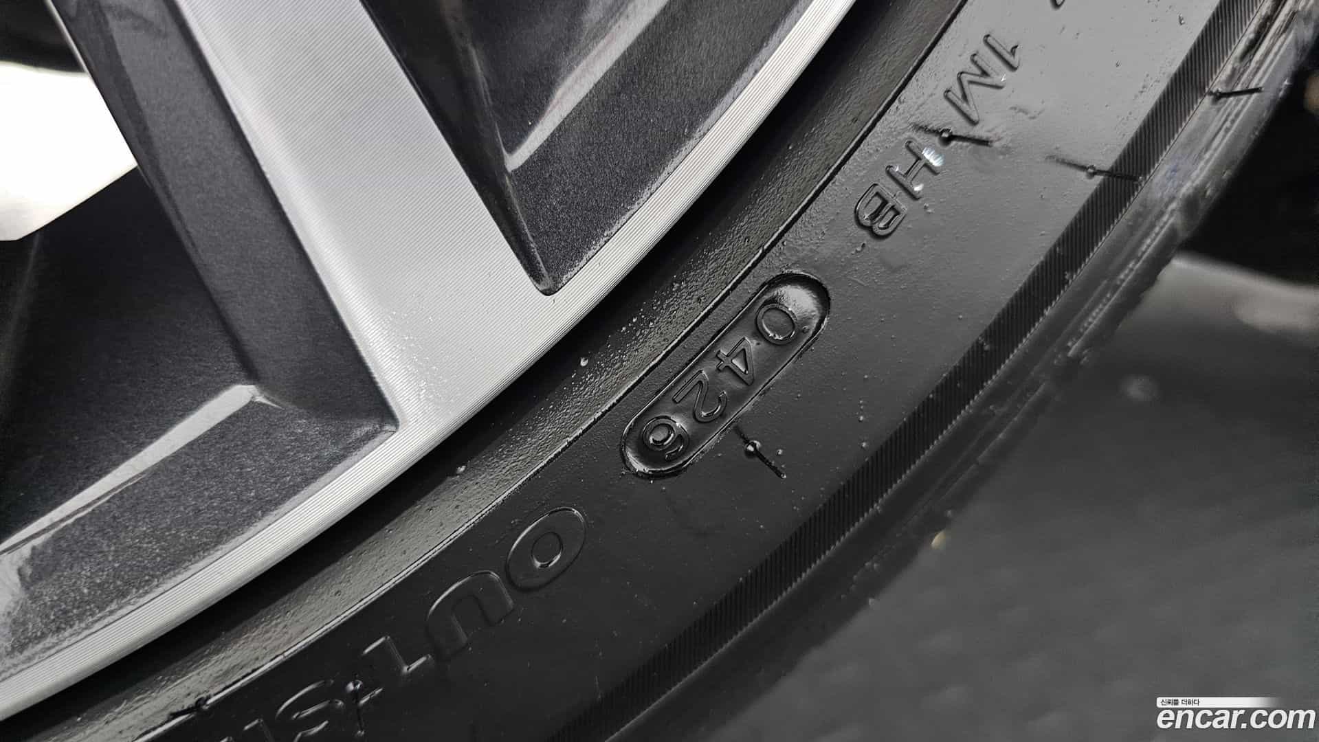 Grandeur Hyundai 2023.4-OPTION-045