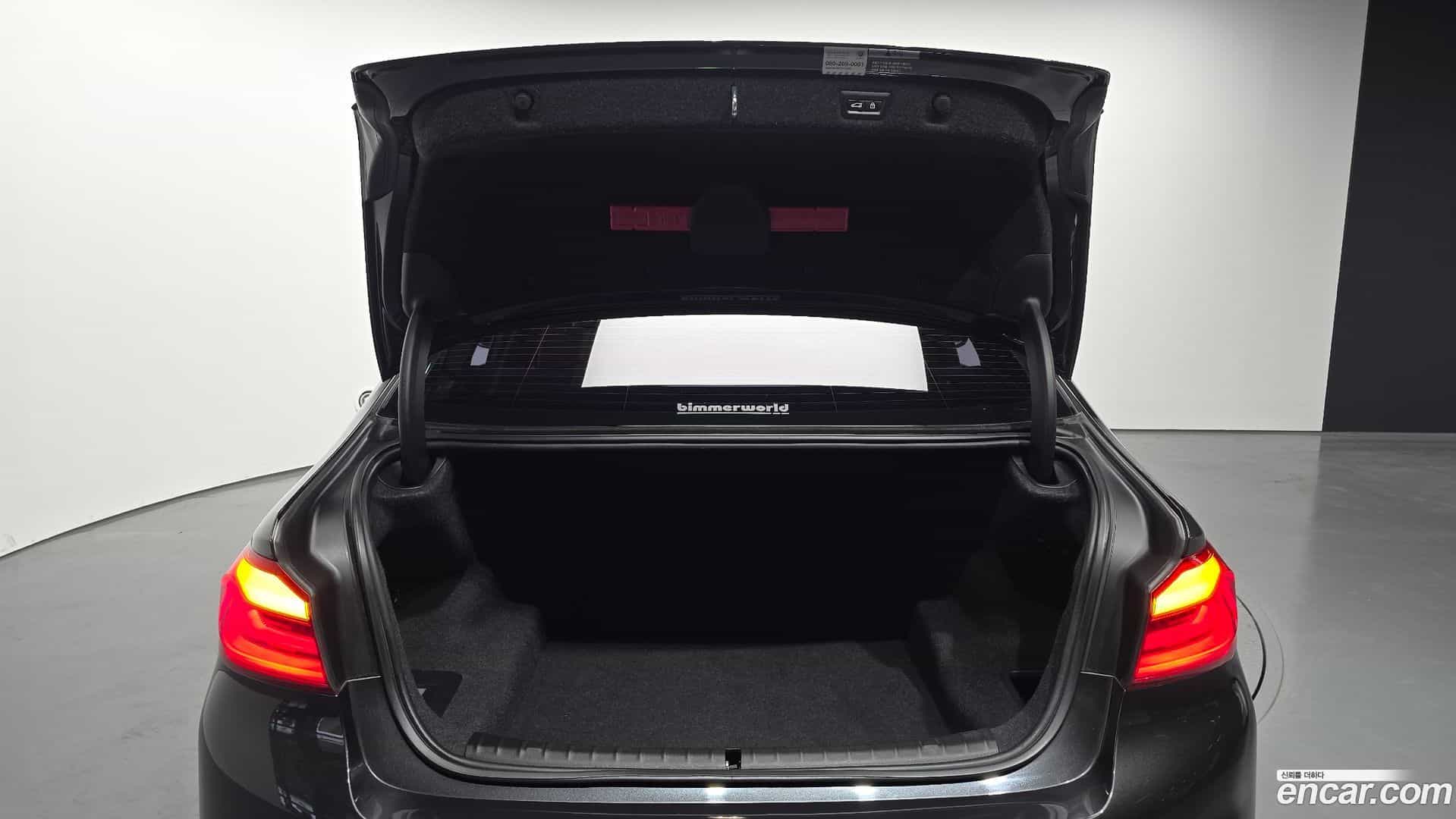 5-Series BMW 2018.0-OPTION-024