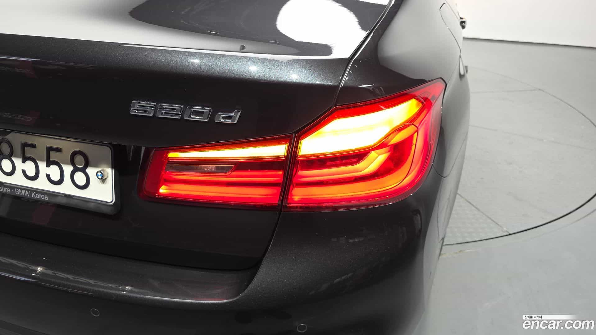 5-Series BMW 2018.0-OUTER-033