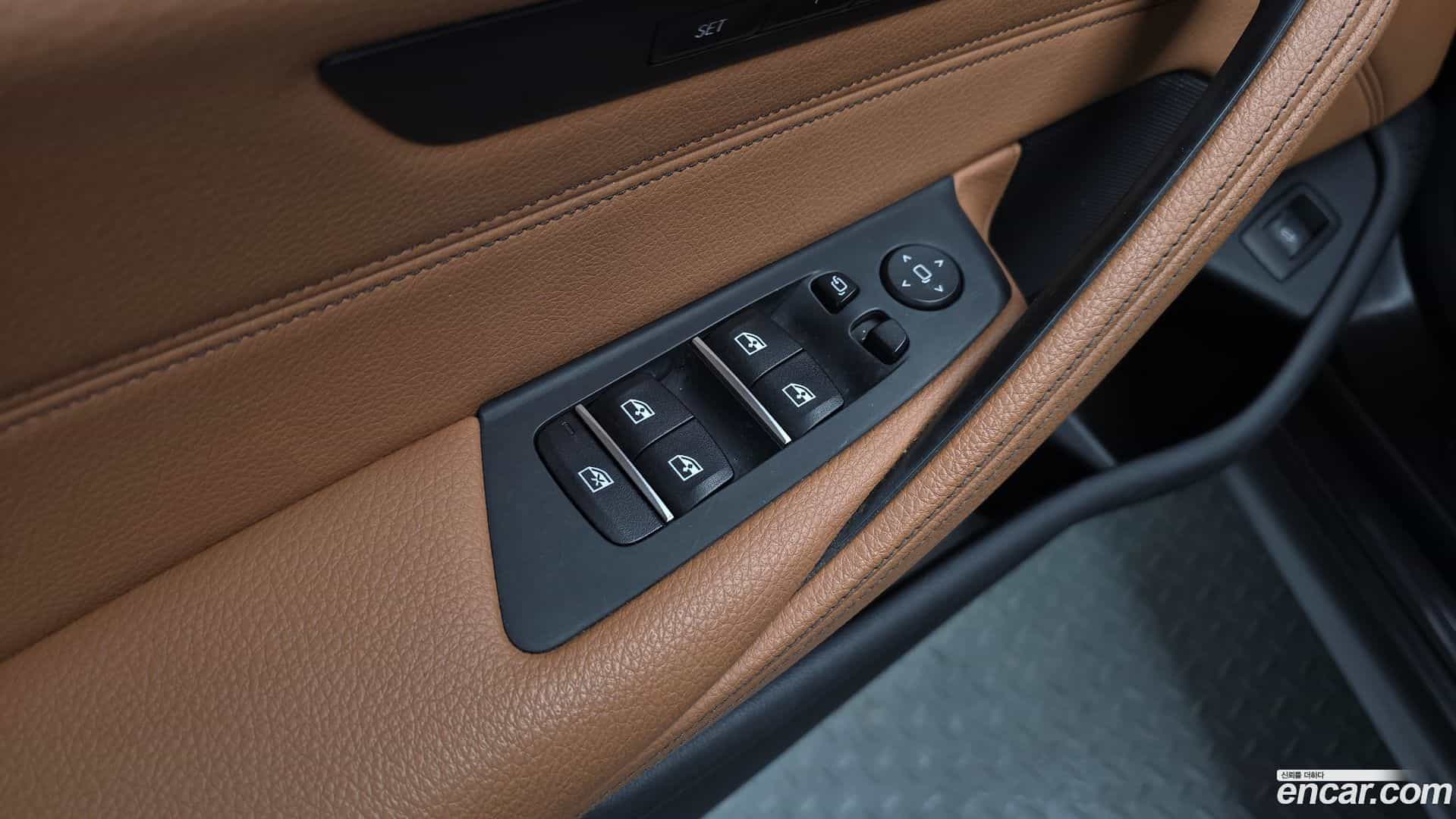 5-Series BMW 2018.0-OPTION-040