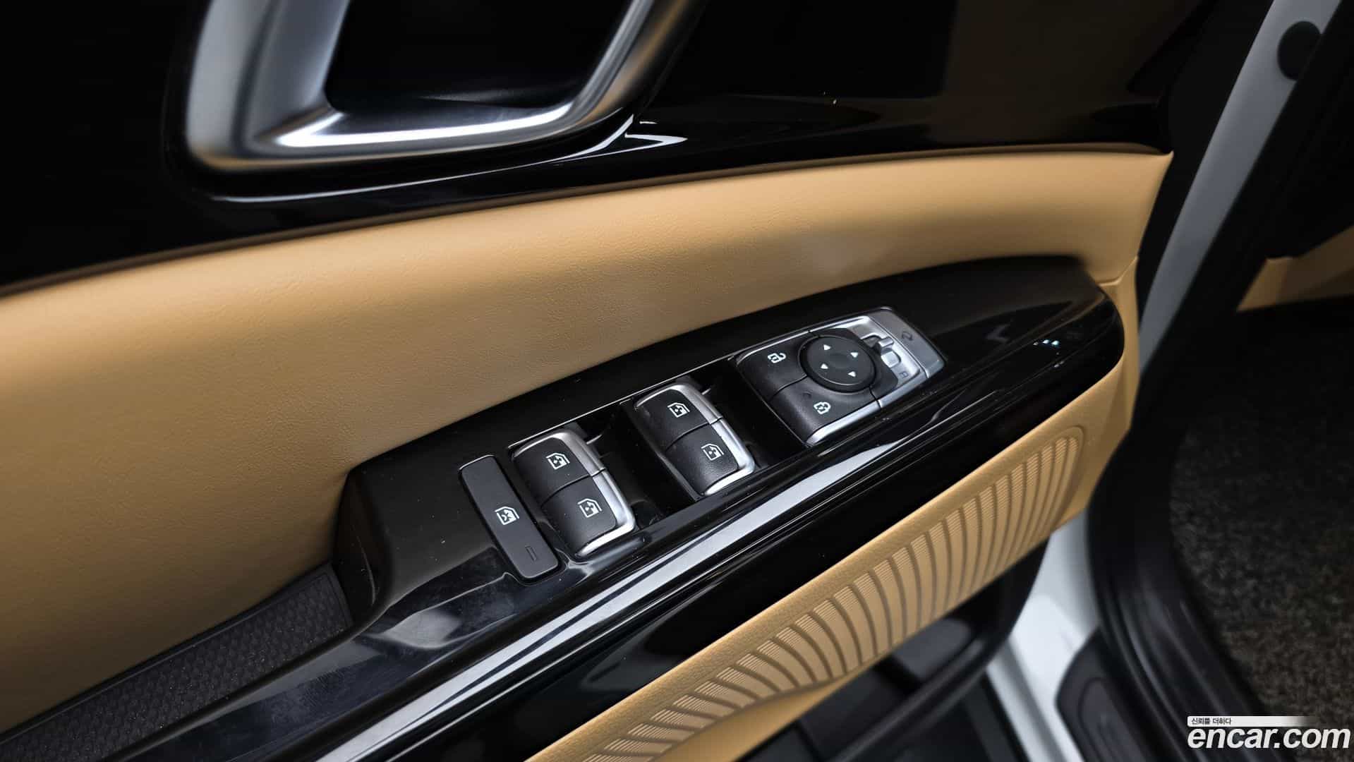 Canival Kia 2021.8-OPTION-041