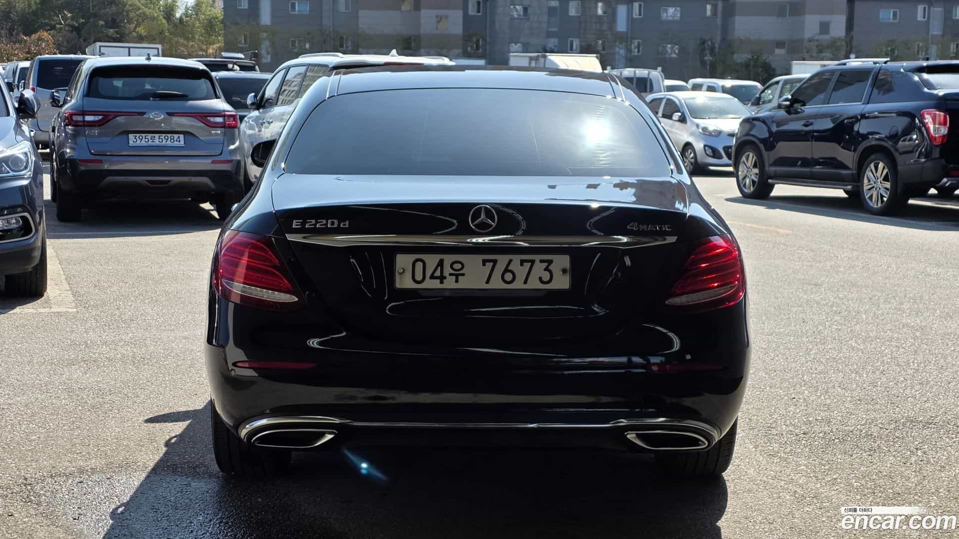 E-Class Mercedes-Benz 2017.5-OUTER-005