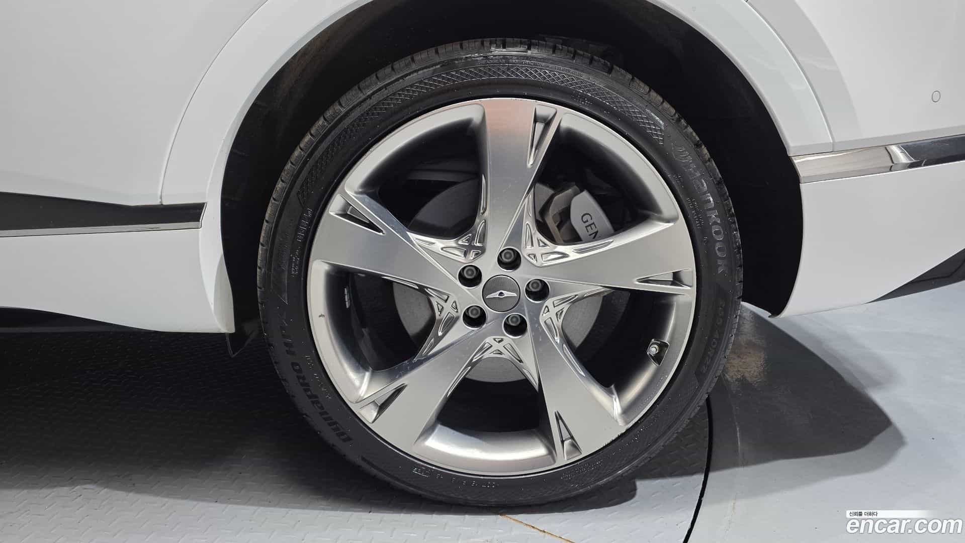 GV80 Genesis 2023.0-OUTER-031