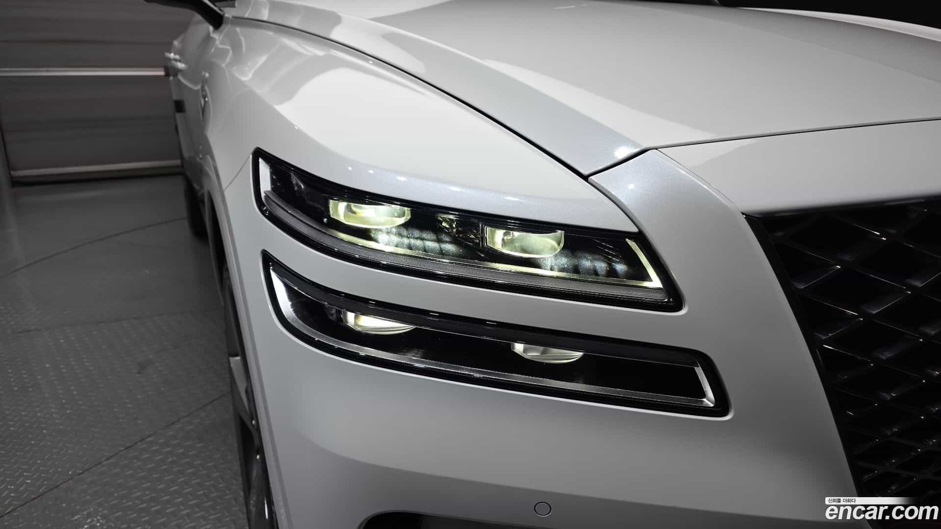 GV80 Genesis 2023.0-OUTER-032