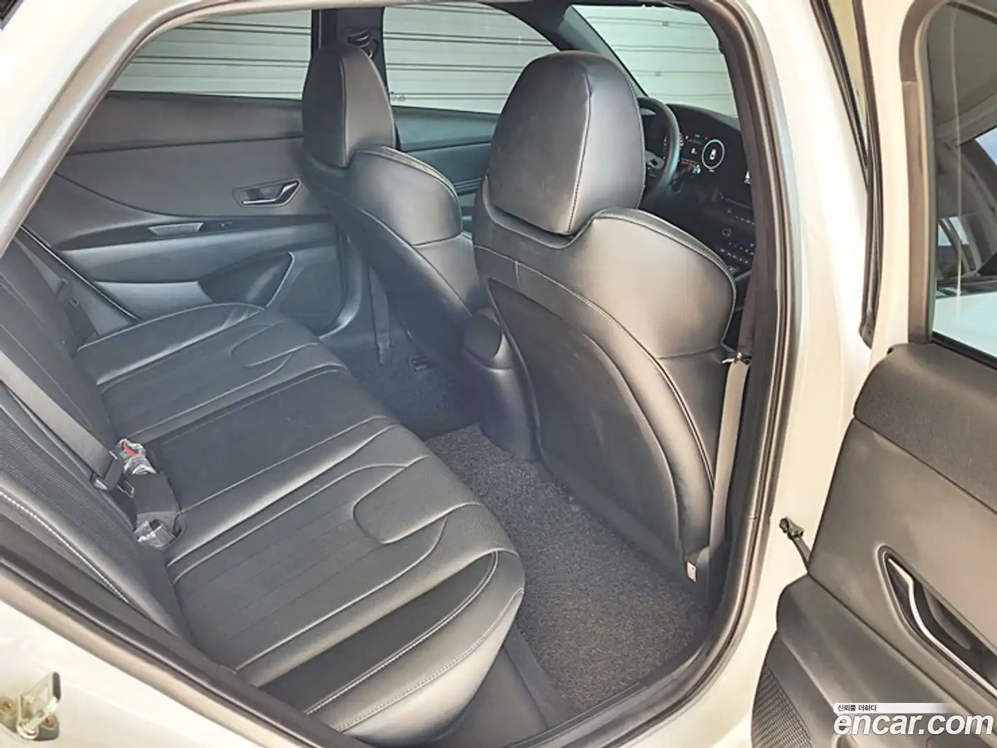 AVANTE Hyundai 2021.9-OPTION-022